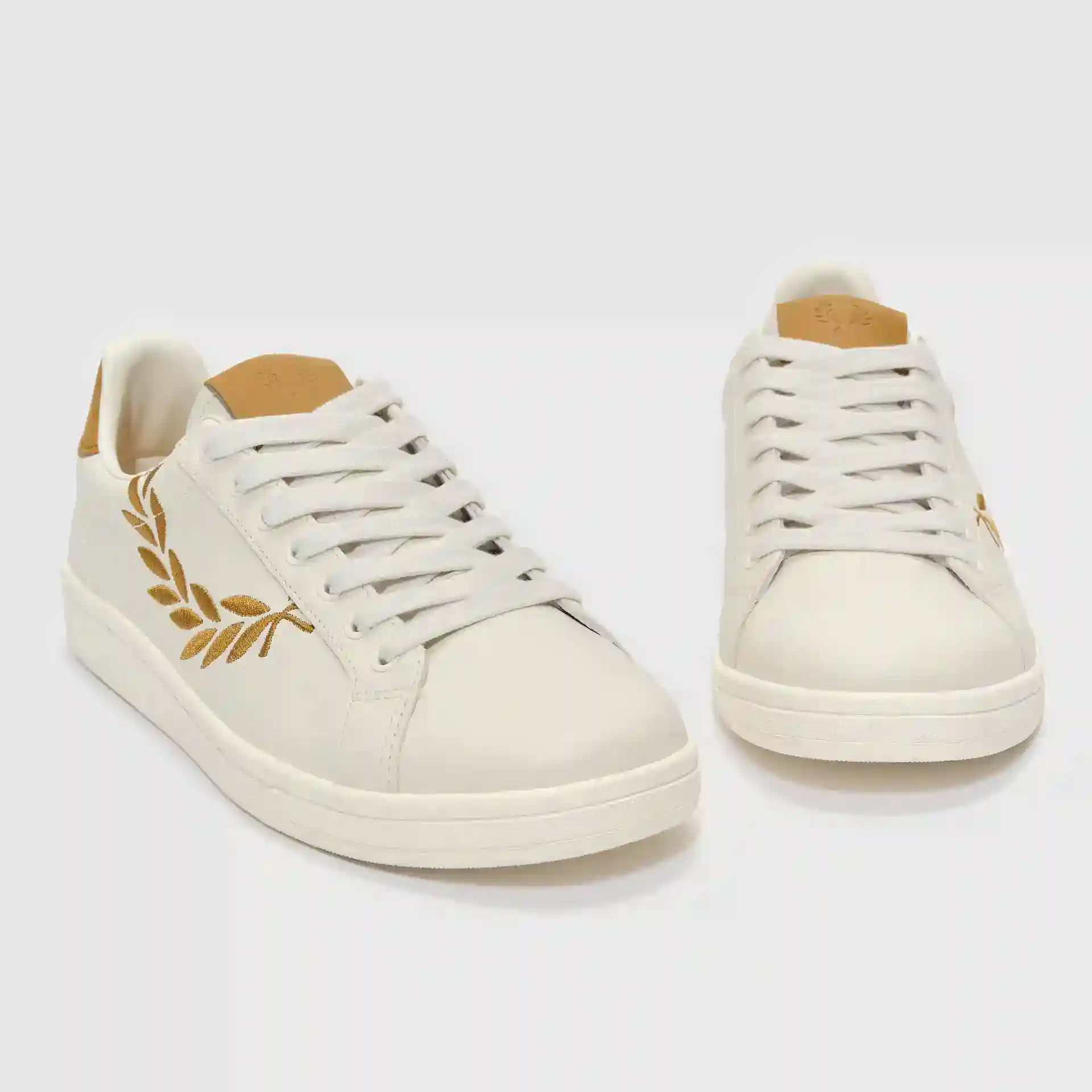 Fred Perry B721 Leather Sneakers Porcelain