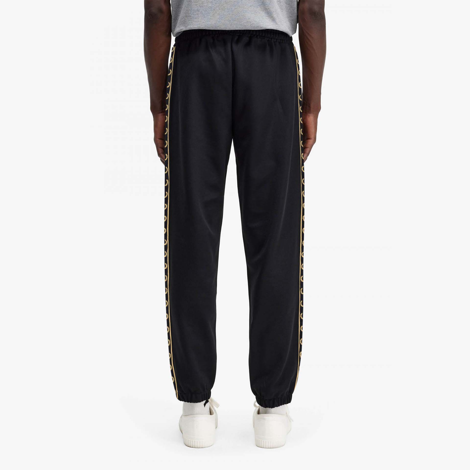 Fred Perry Seasonal Taped Track Pant Black/1964 Gold