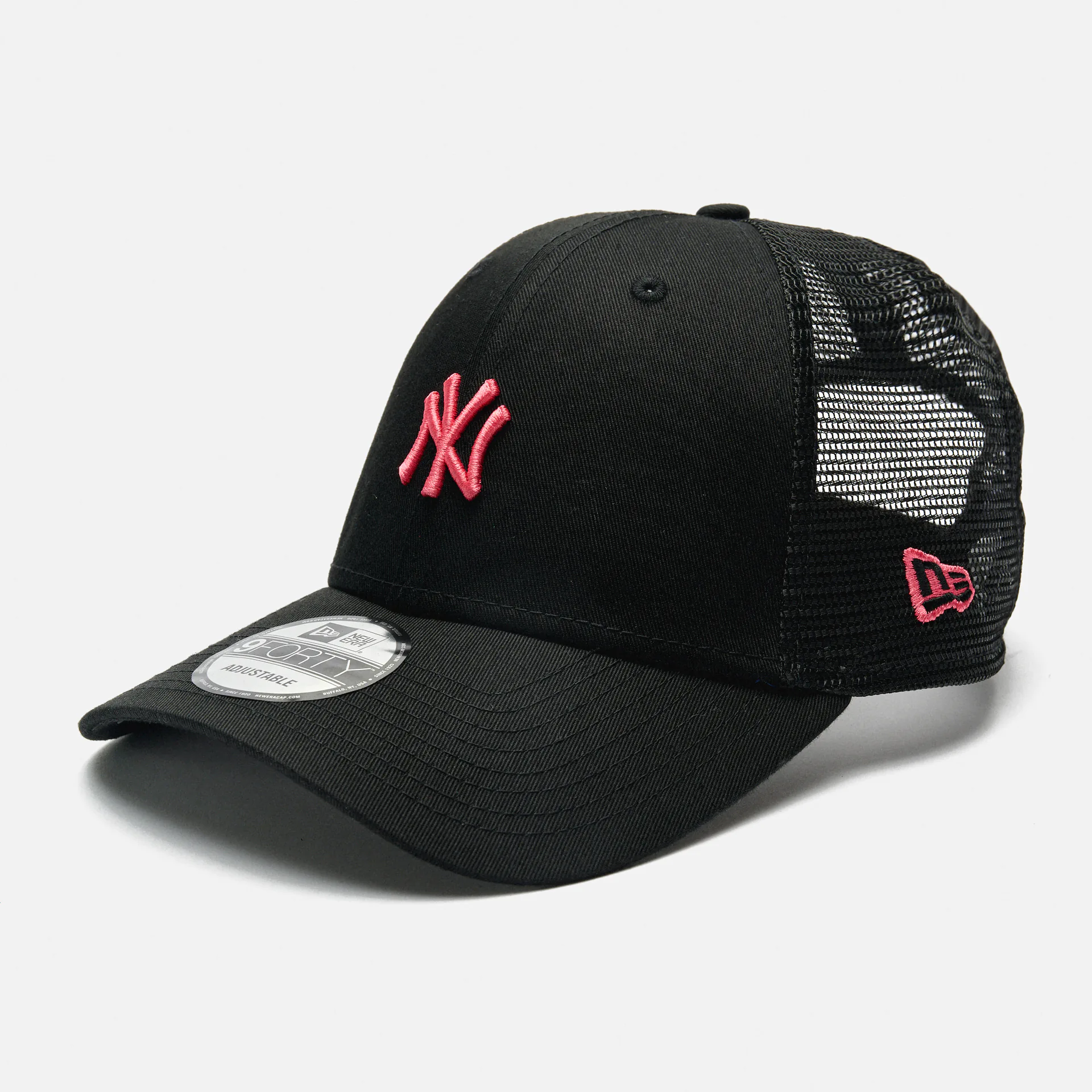 New Era MLB NY Yankees 9Forty Trucker Strapback Cap Black/Red