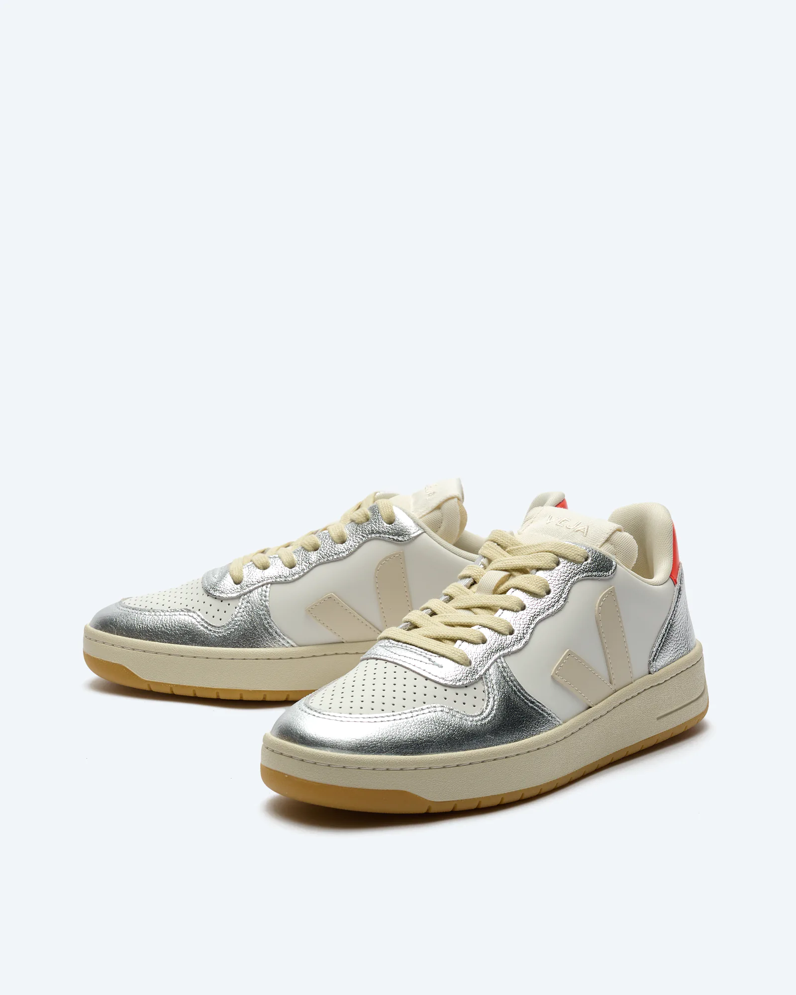 Veja Woman V-10 Prime Leather Sneaker White/Pierre/Silver