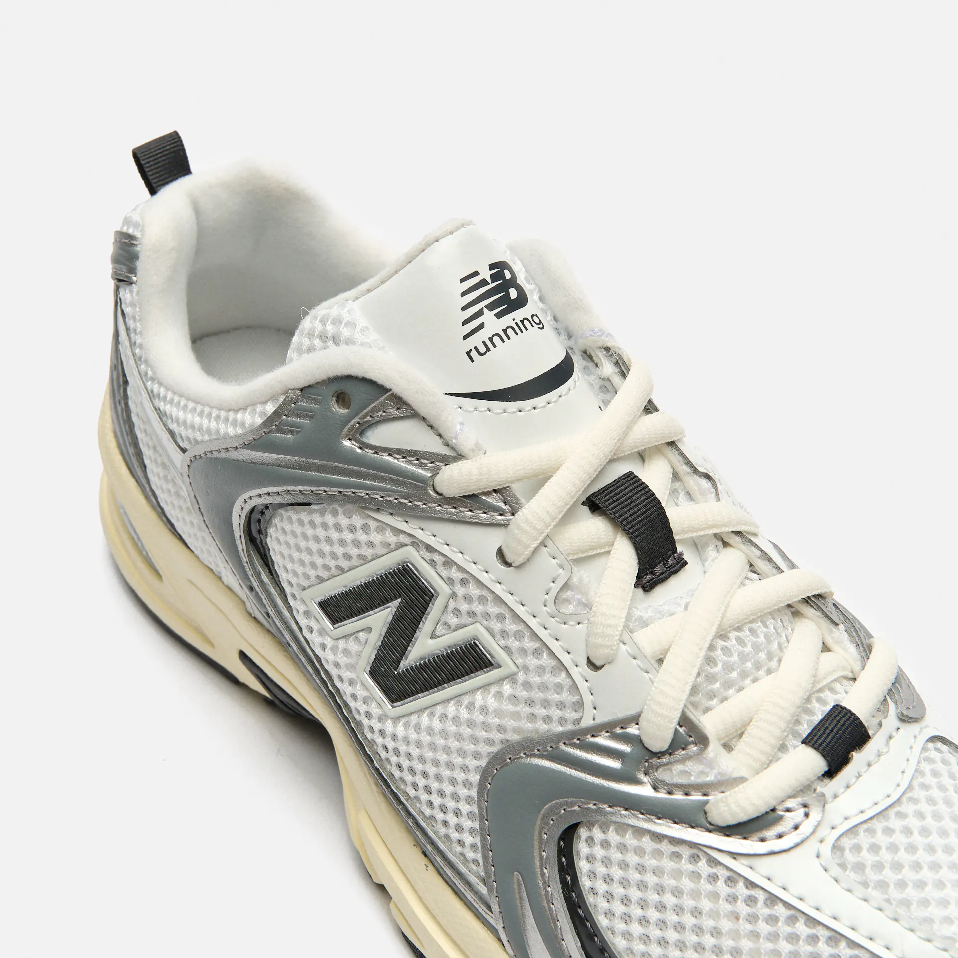 New Balance U530 ESA Sneaker Silver Metallic