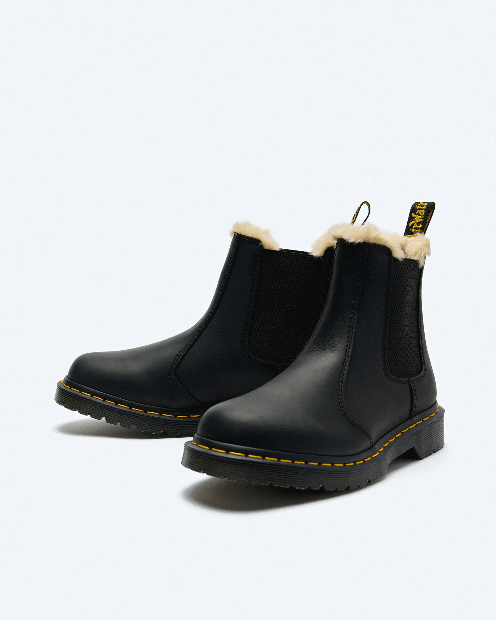 Dr. Martens 2976 Leonore Chelsea Boots Black