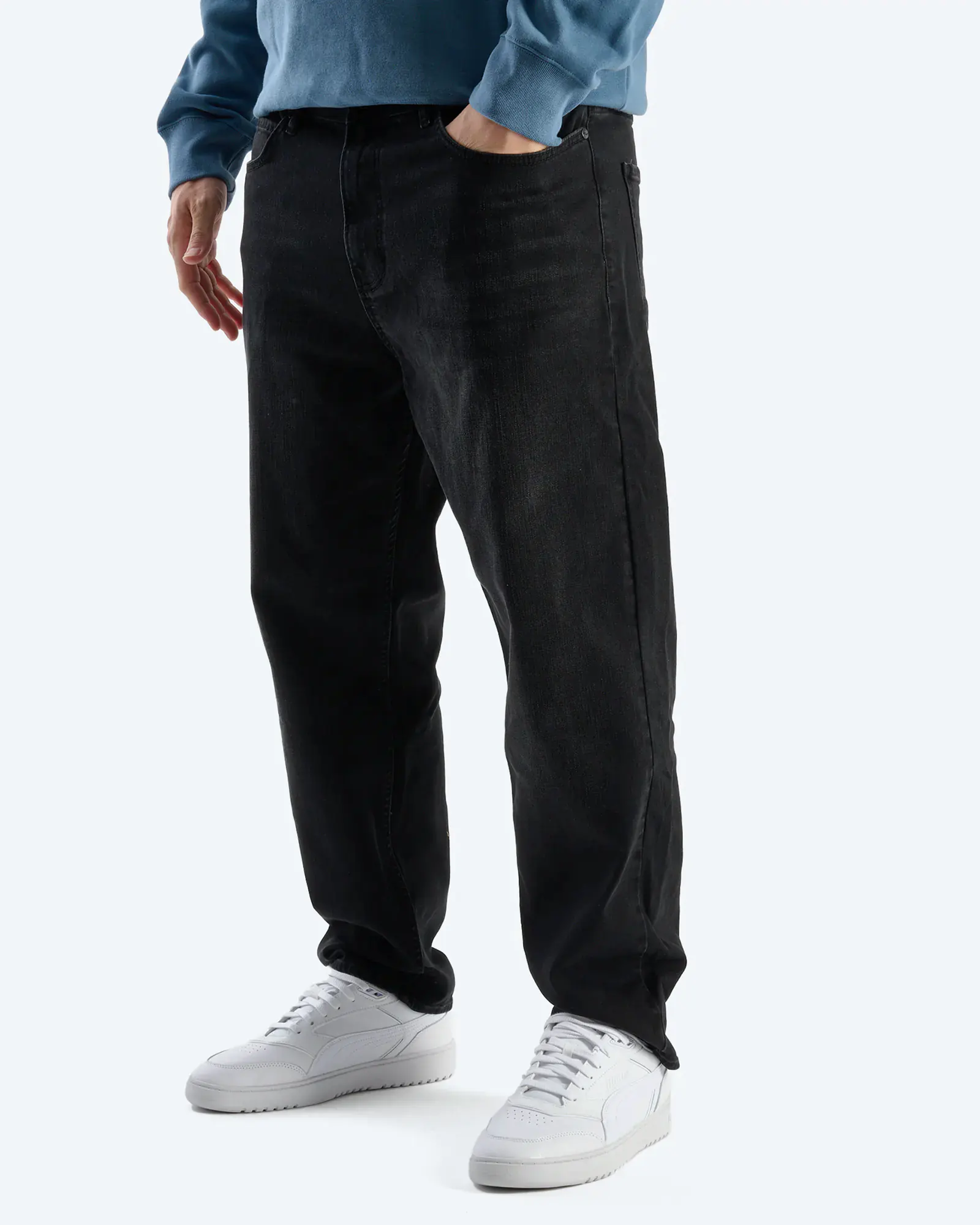 Reell Jeans Rave Tapered Fit Jeans Black Wash  Reell Jeans Rave Tapered Fit Jeans Black Wash