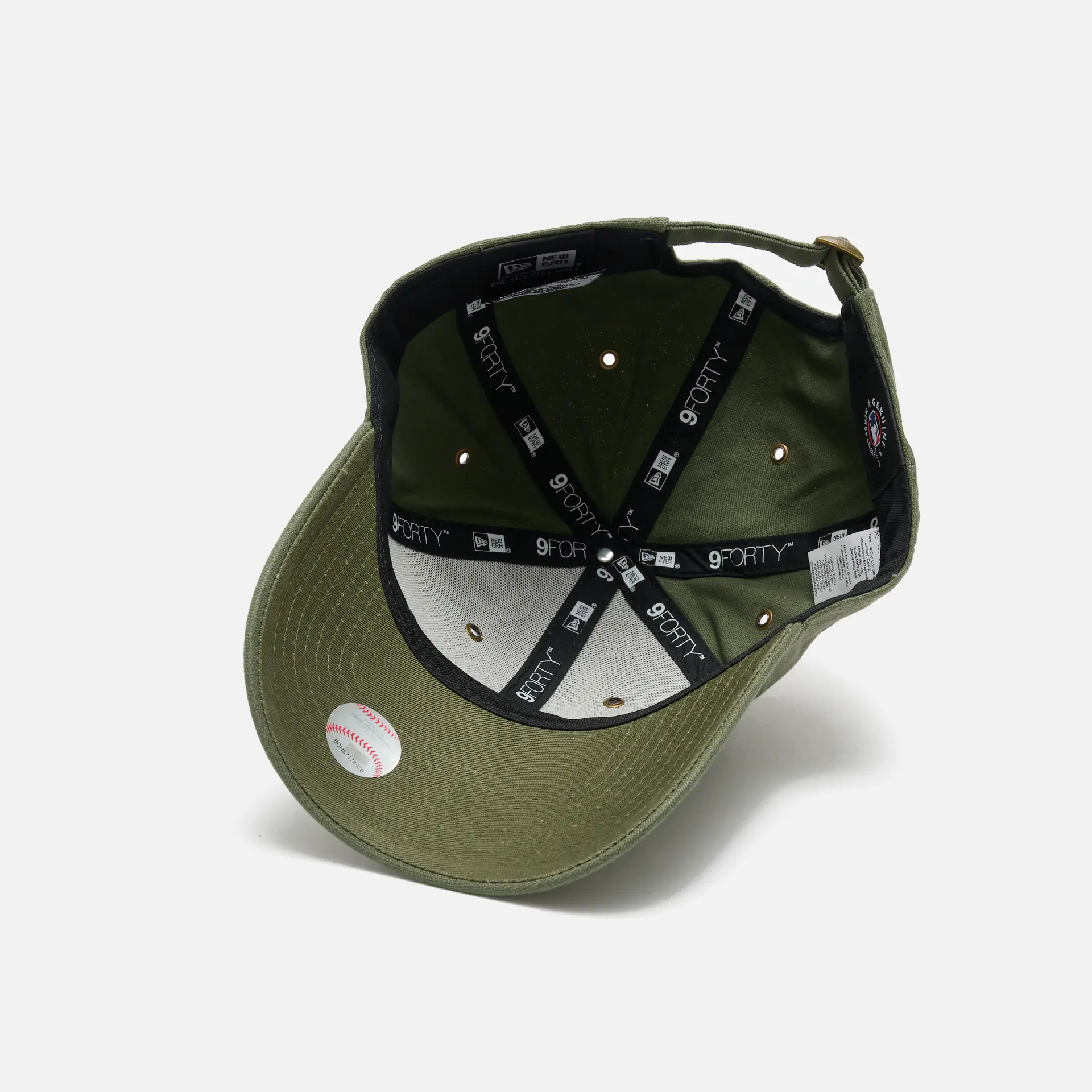 New Era MLB NY Yankees Washed Canvas 9Forty Strapback Cap New Olive