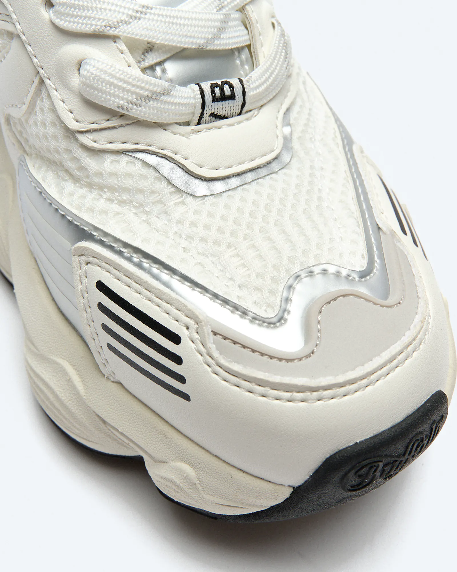 Buffalo Truck Vegan Nappa/Mesh Sneaker White/Silver