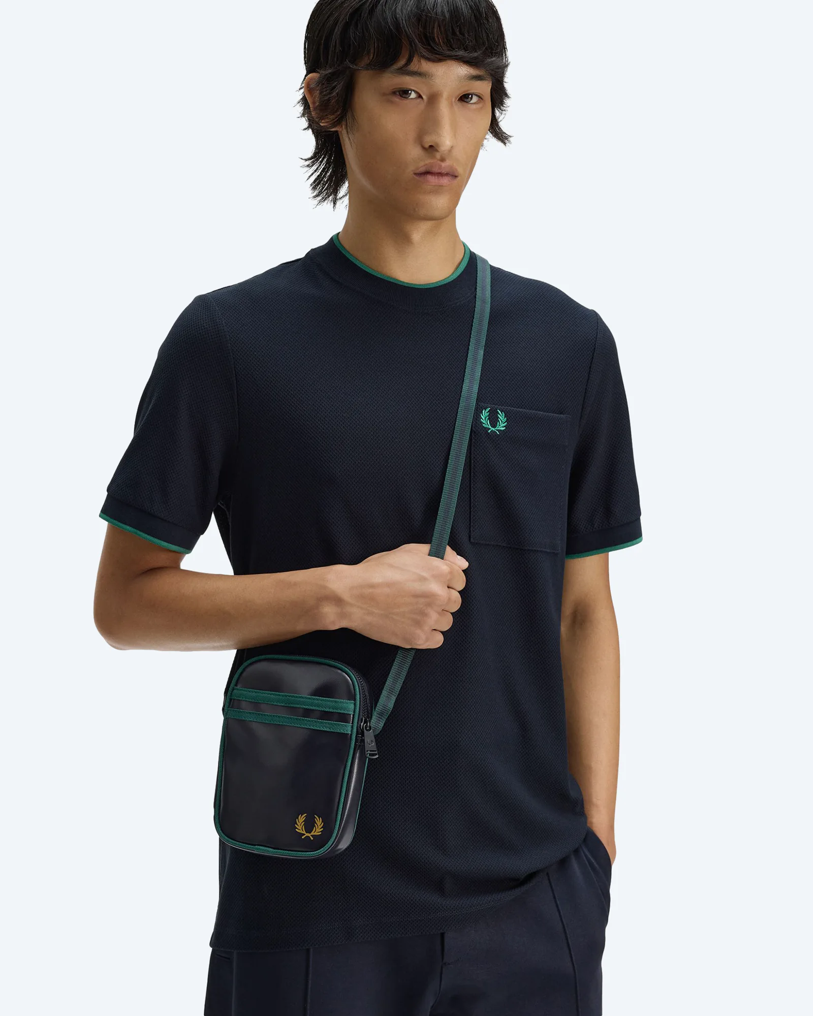 Fred Perry Classic Small Side Bag Navy/Grassroots