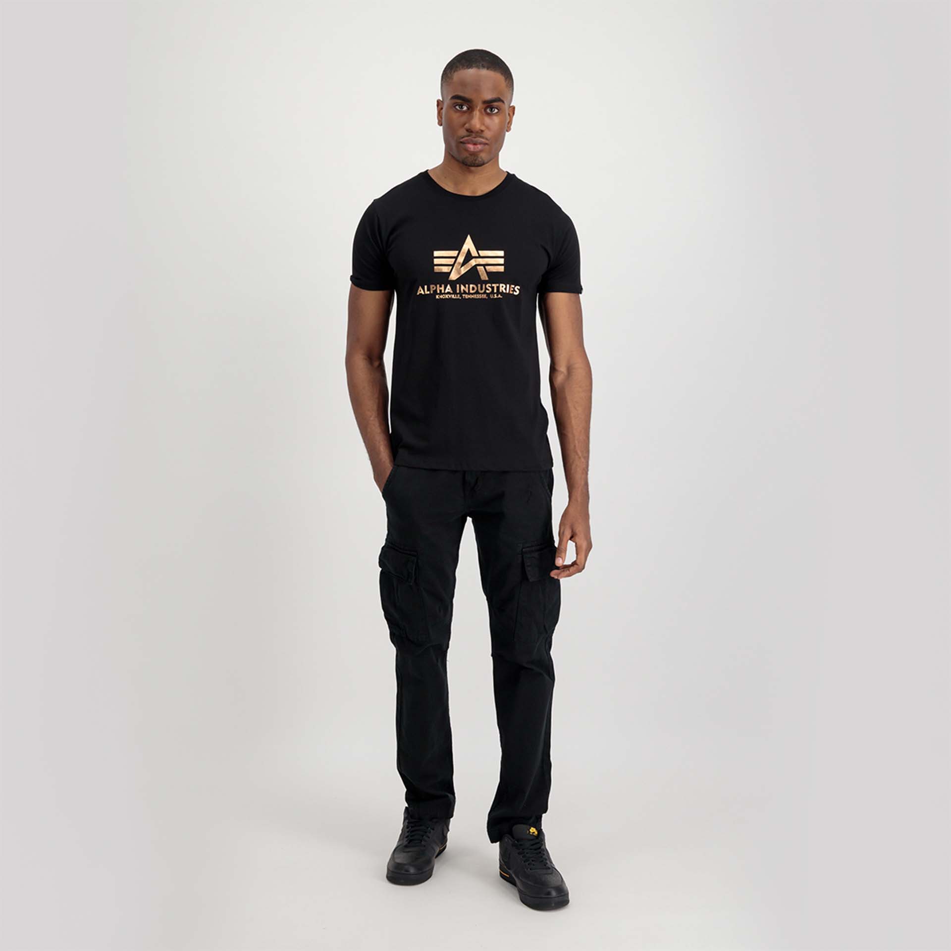 Alpha Industries Basic T-Shirt Foil Print Black/Gold | 