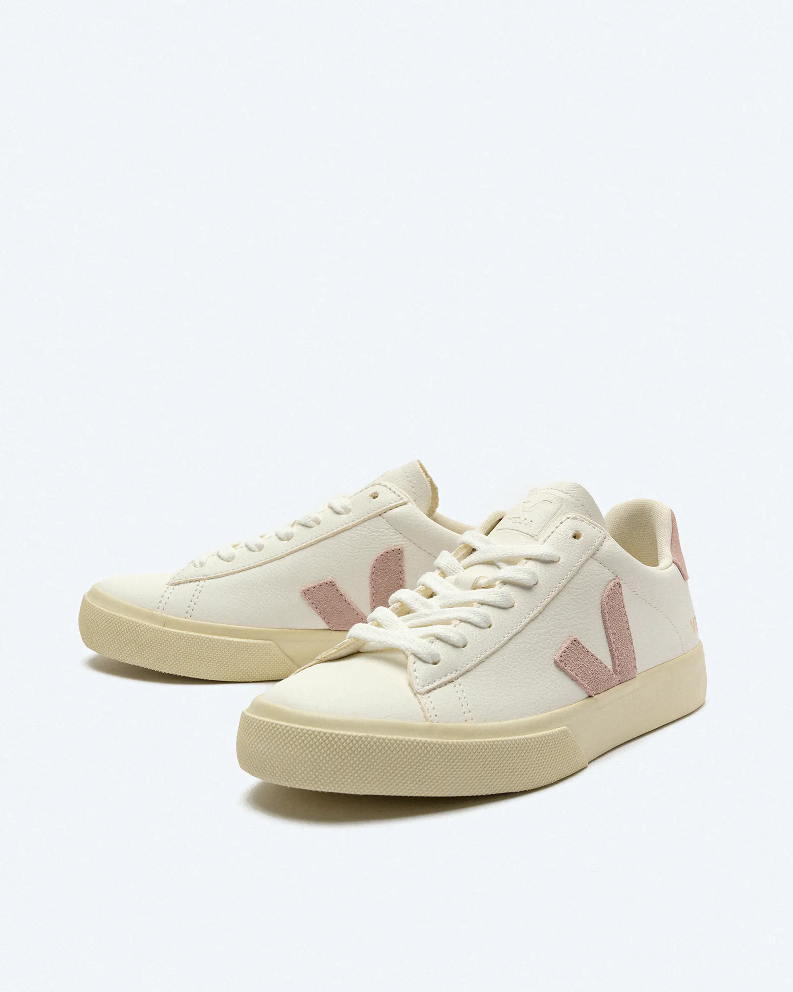 Veja Campo Chromefree Leather Sneaker Extra White/Babe Veja Campo Chromefree Leather Sneaker Extra White/Babe