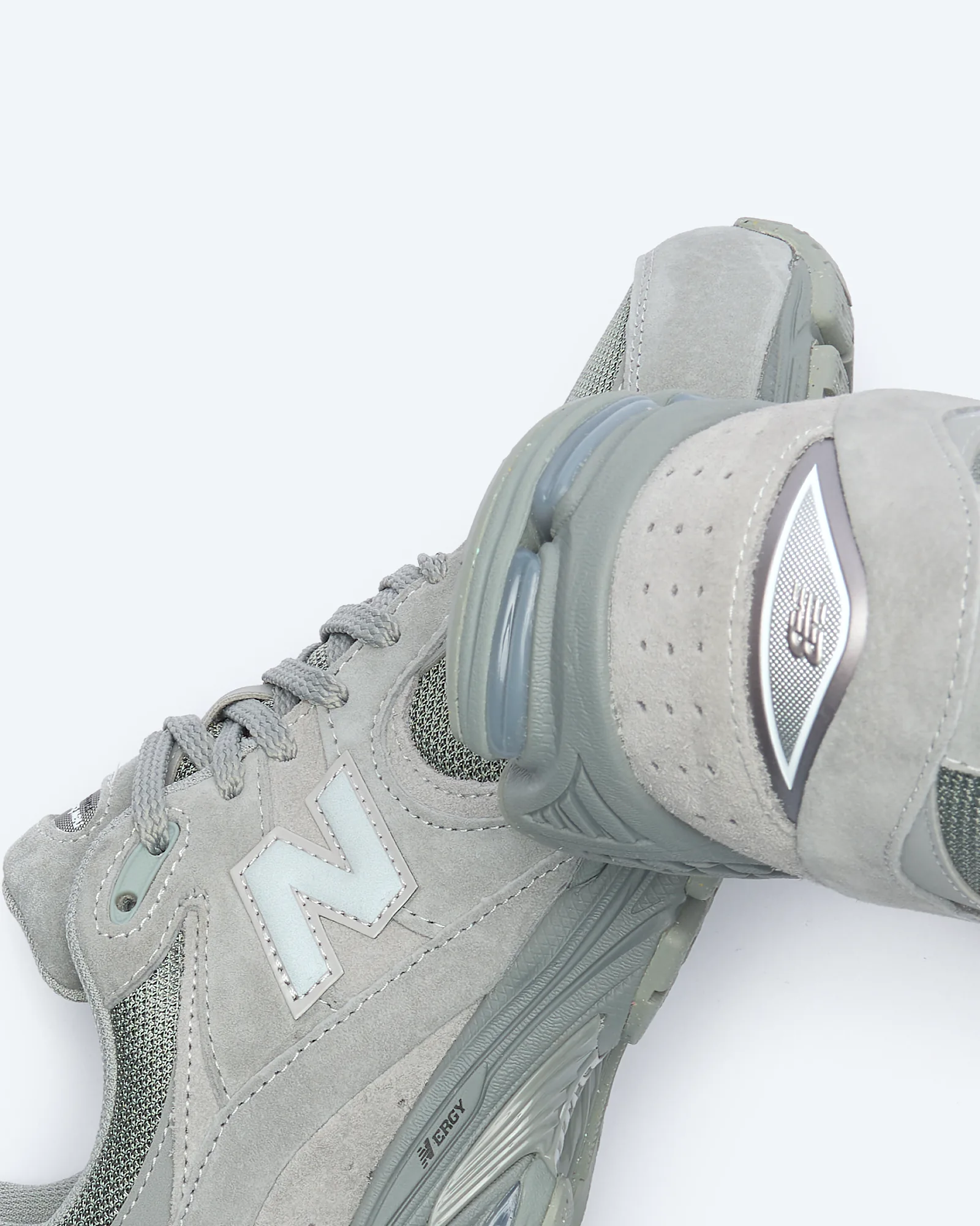 New Balance U20021O2 Sneaker Slate Grey / Dark Silver Metallic