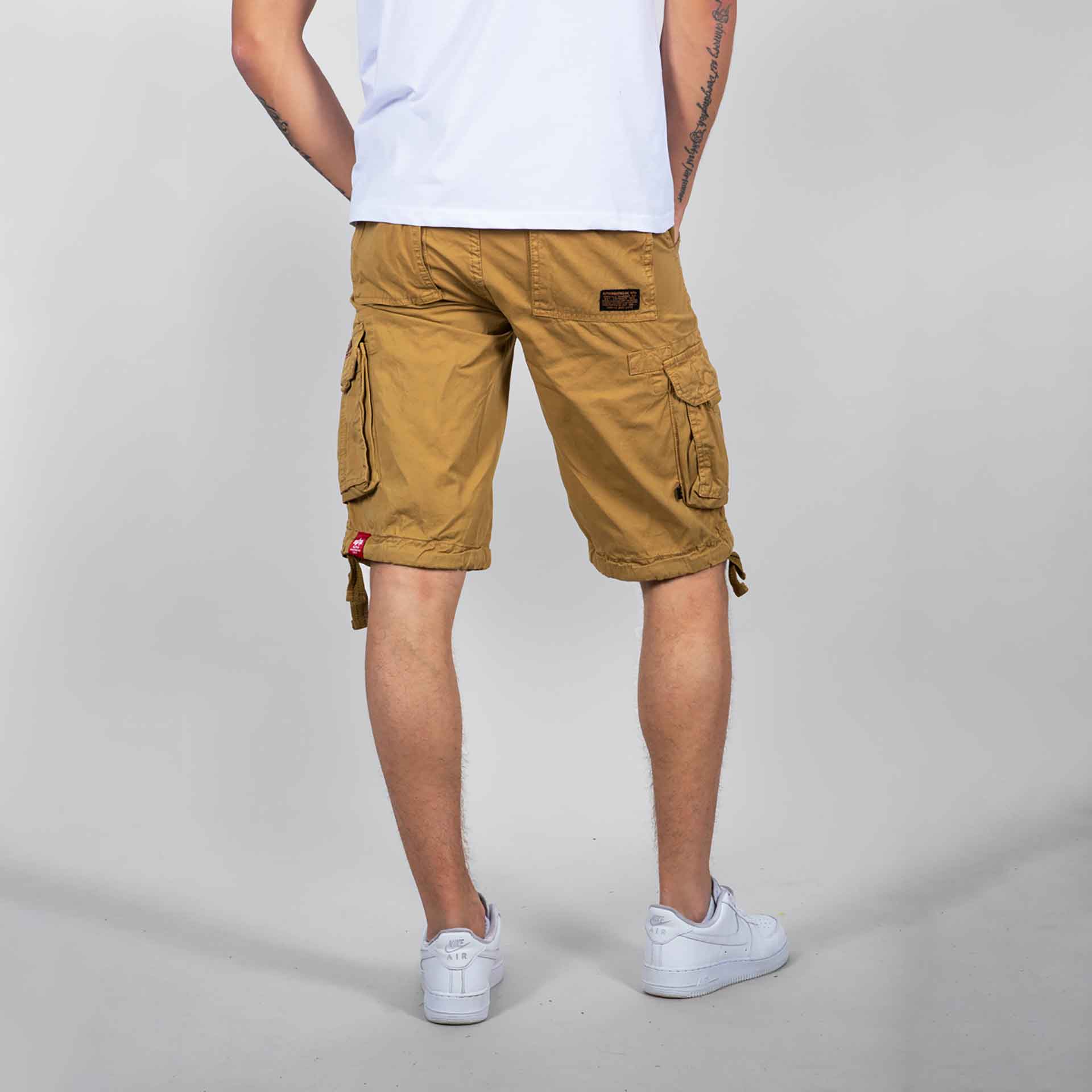 Alpha Industries Jet Short Khaki