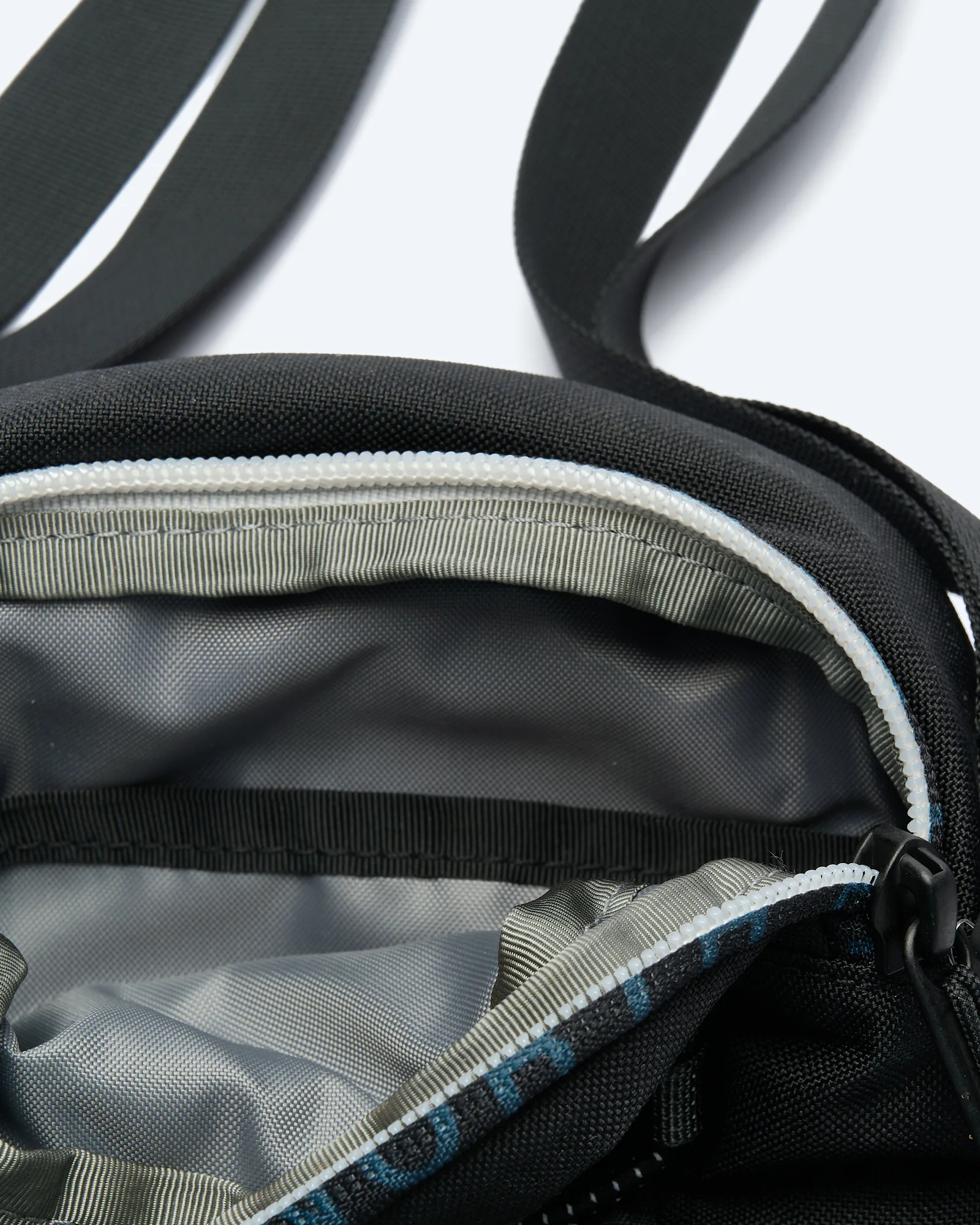 The North Face Jester Crossbody Asphalt Grey/TN