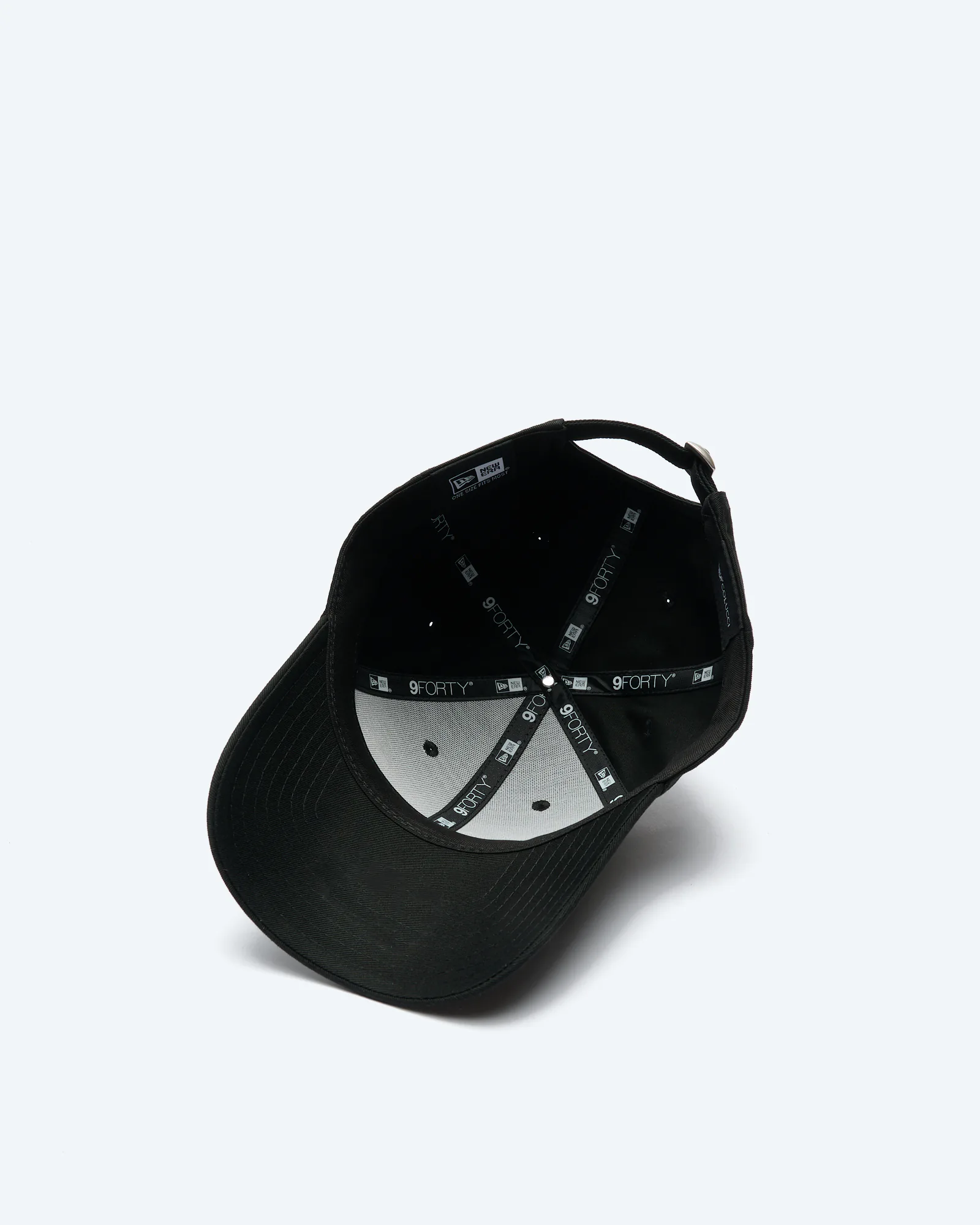 x New Era 9Forty Strapback Black