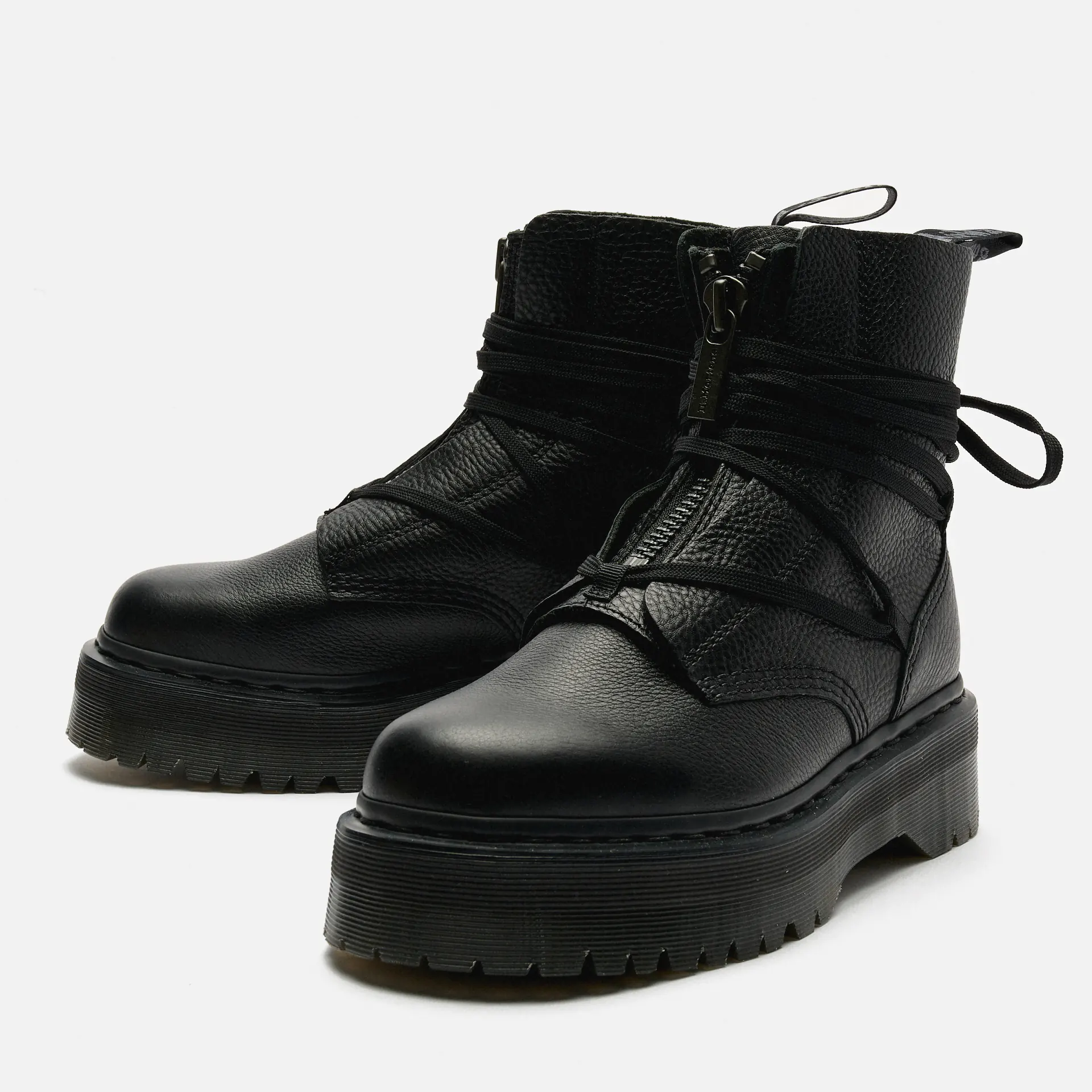 Dr. Martens Jarrick II Pisa Boots Black