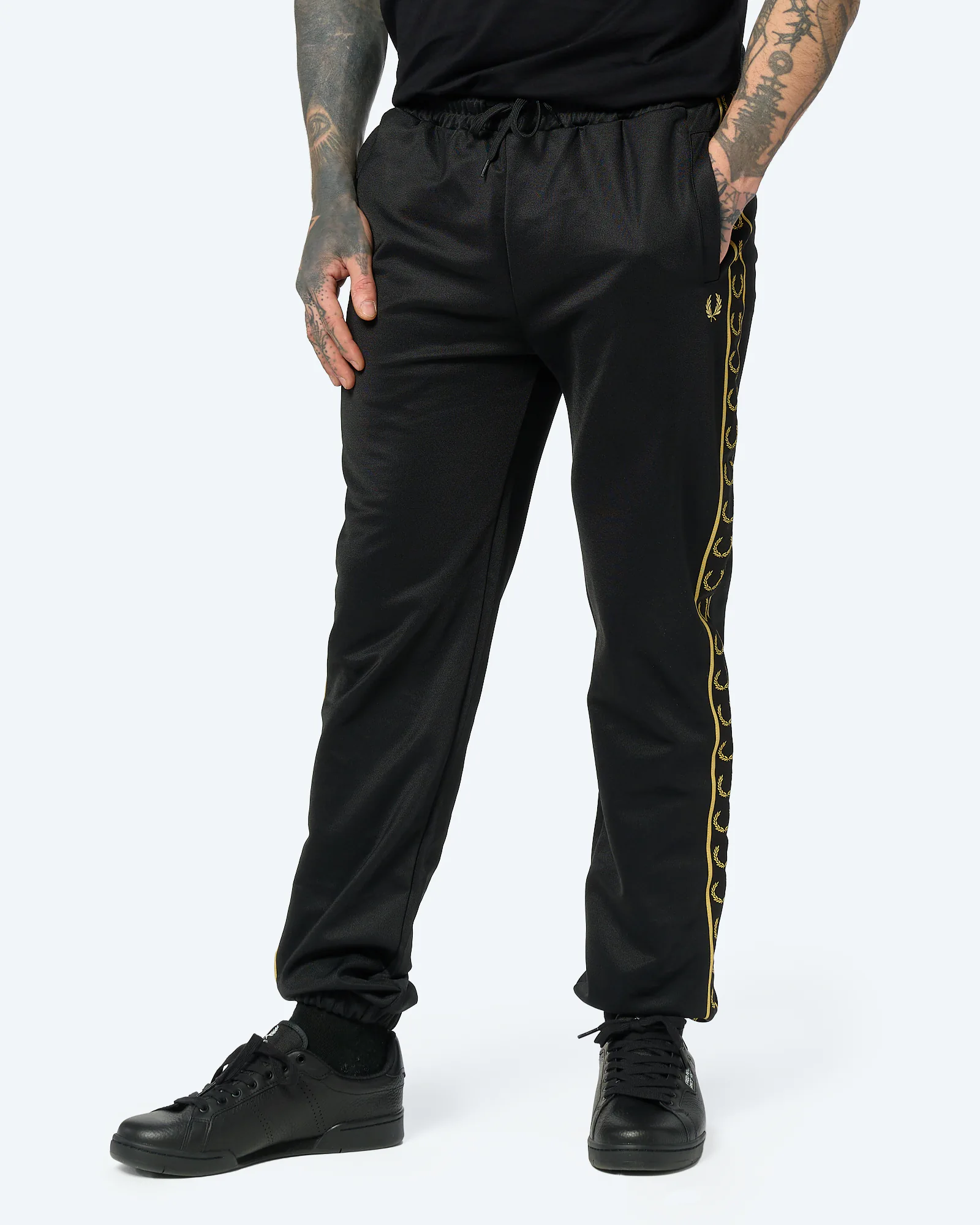 Fred Perry Seasonal Taped Track Pant Black/Champagne