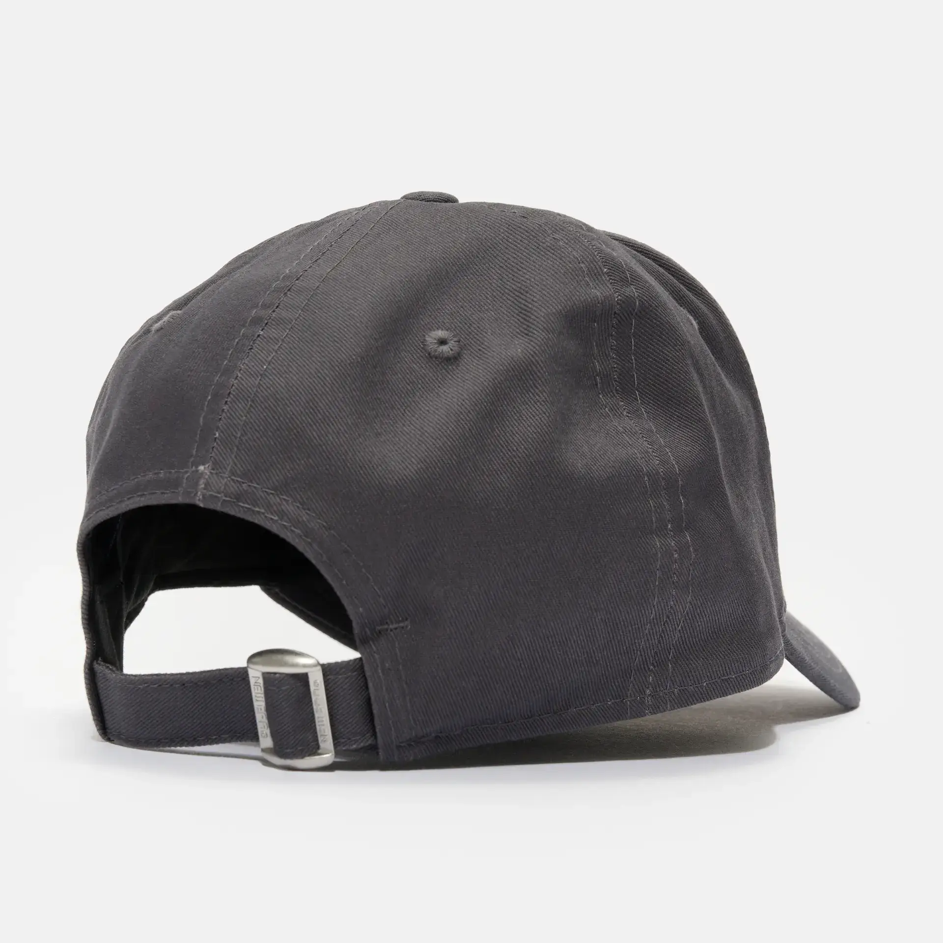 New Era Basic 9Forty Strapback Cap Graphite/White