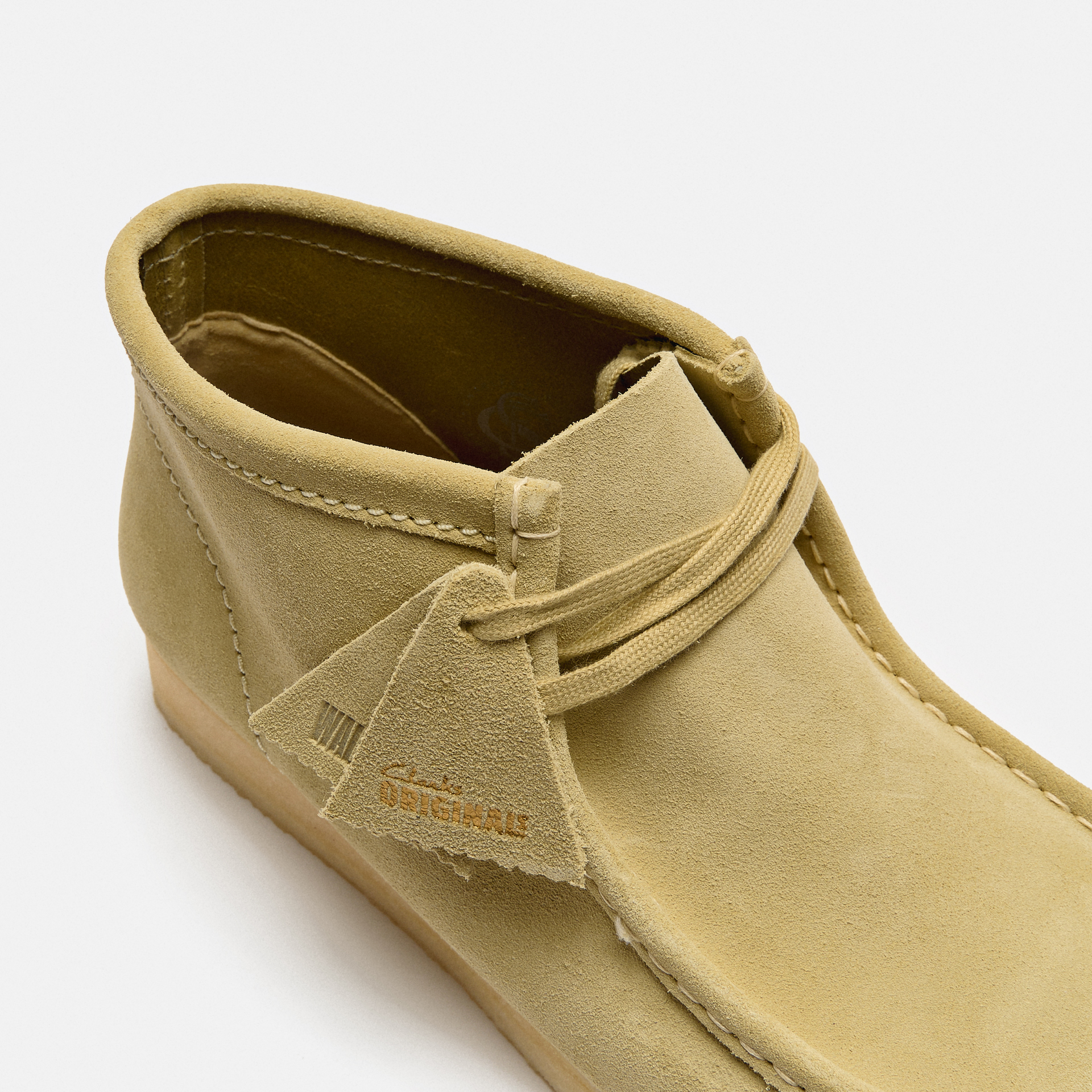 Clarks Men's Wallabee Suede Boots Maple