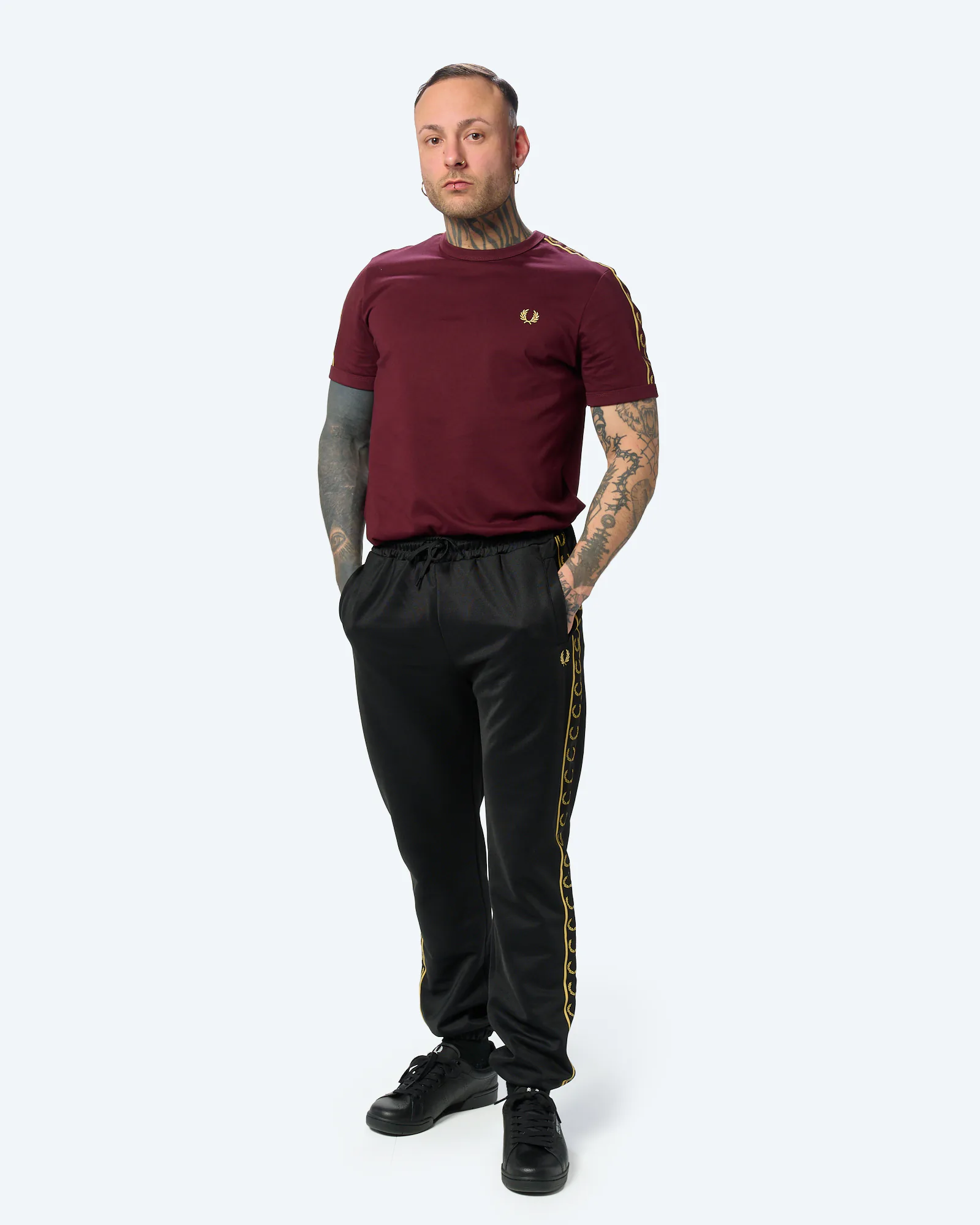 Fred Perry Contrast Tape Ringer T-Shirt Oxblood/Champagne