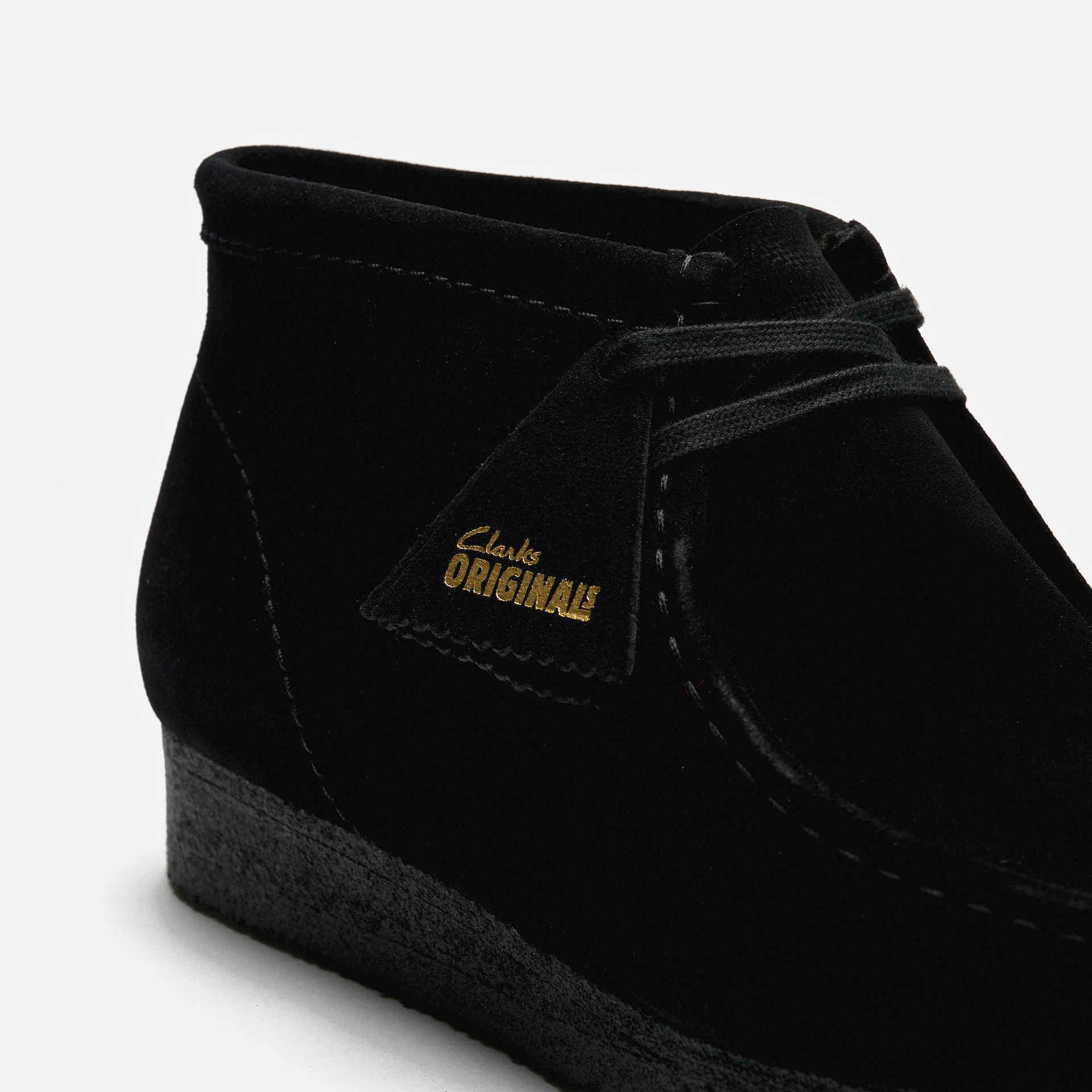 Clarks Men's Wallabee Suede Boots Black