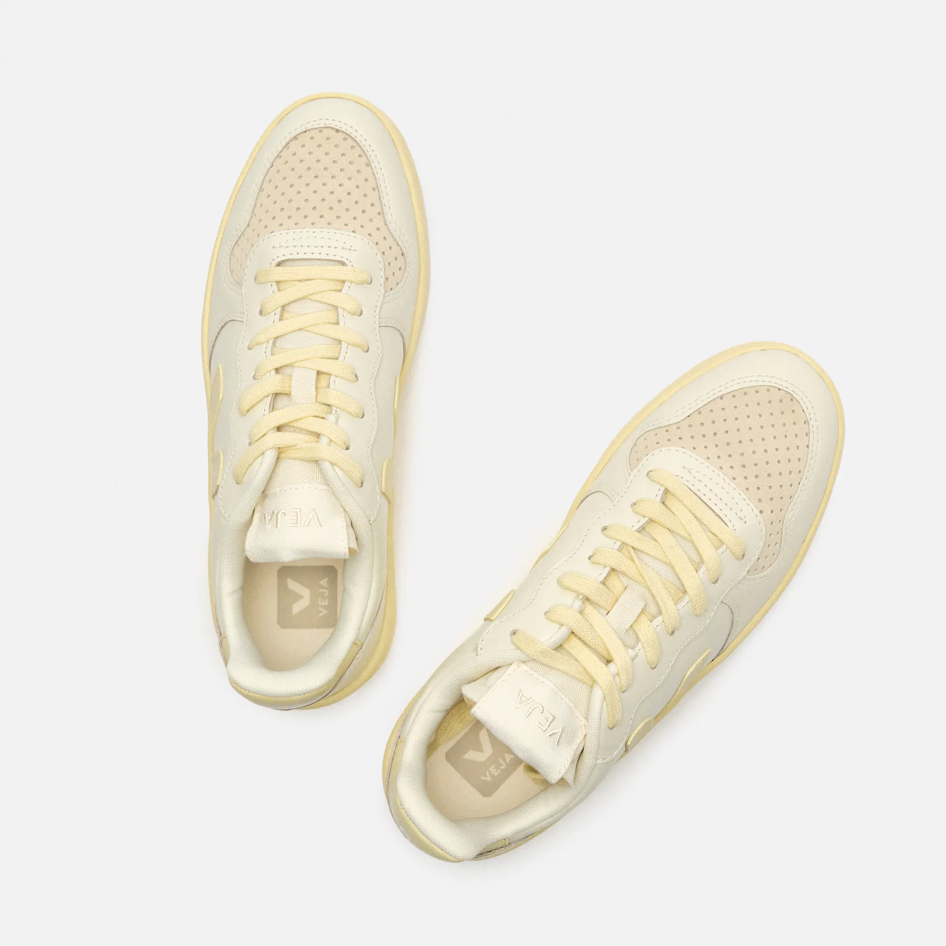 Veja V-10 Women Leather Sneaker Pure Calcaire