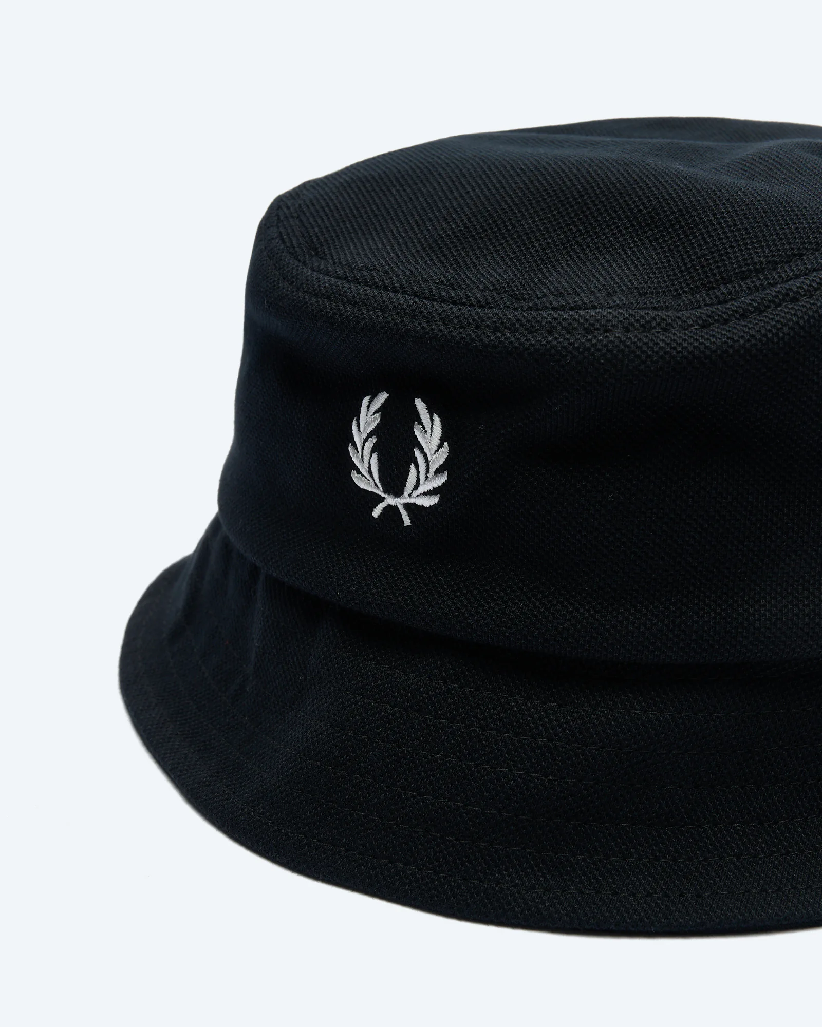 Fred Perry Pique Bucket Hat Black/Snowwhite