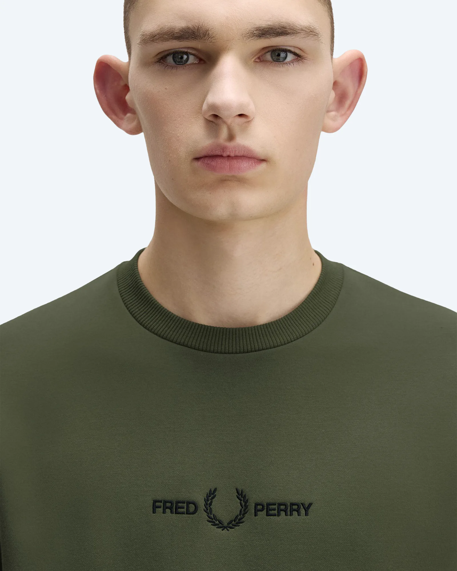 Embroidered Sweatshirt Laurel Wreath Green
