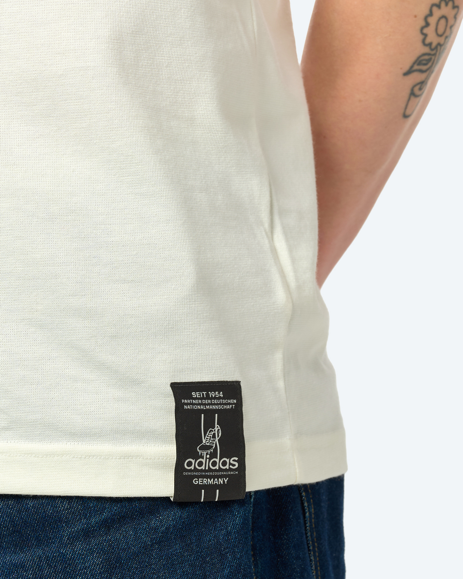 DFB OG T-Shirt  Offwhite