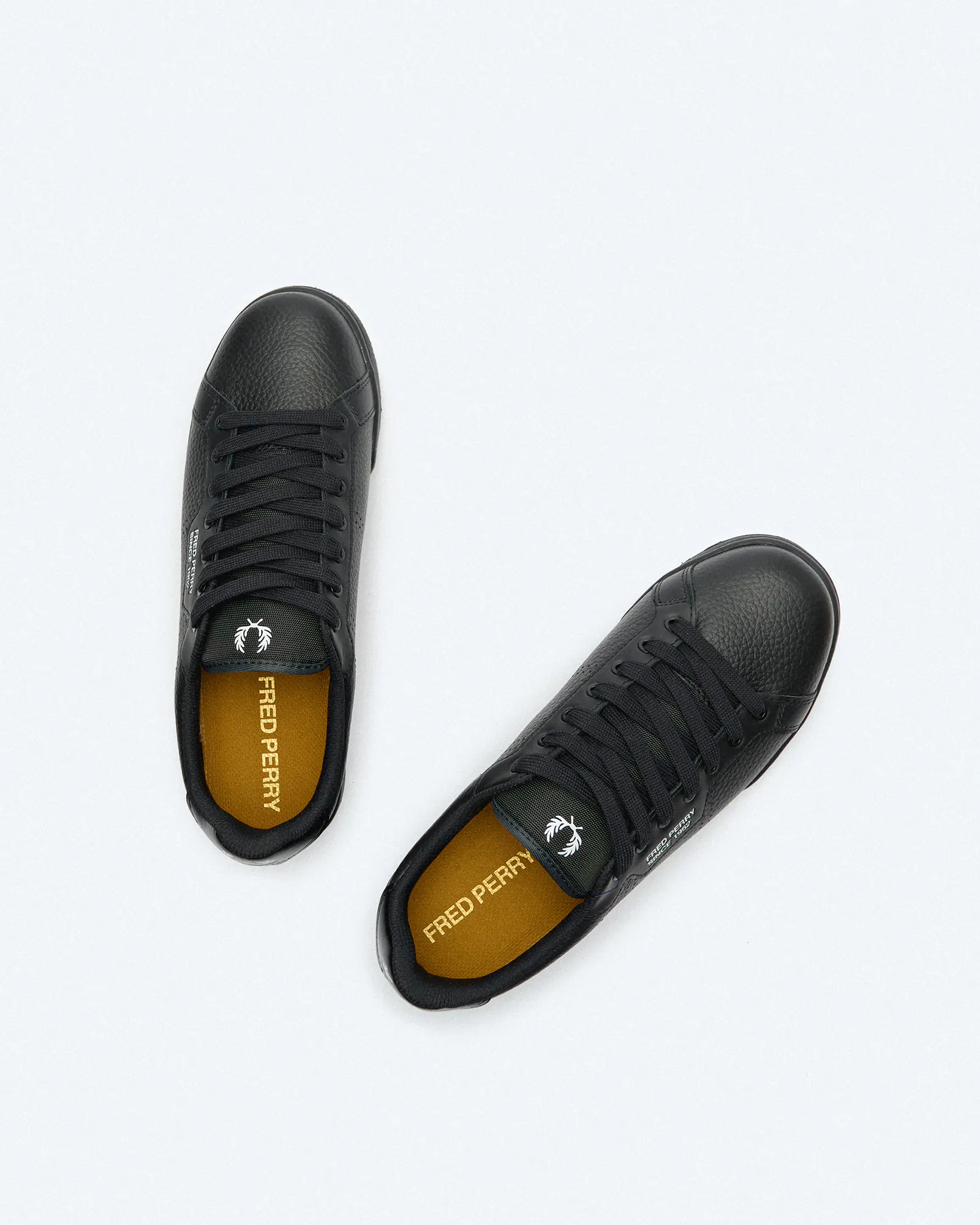 Fred Perry B722 Textured Leather Sneakers Black Fred Perry B722 Textured Leather Sneakers Black