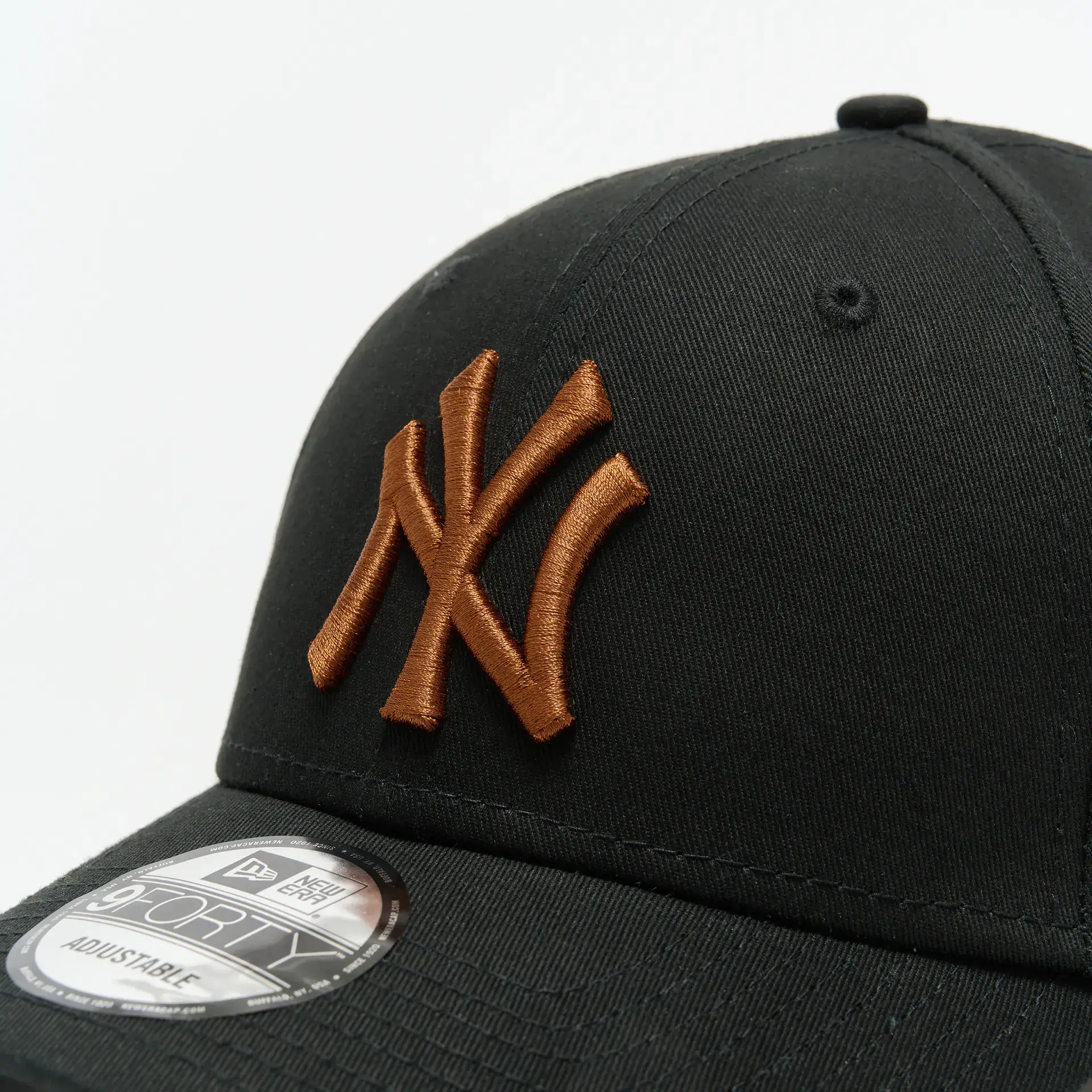 New Era MLB NY Yankees League Essential 9Forty Strapback Cap Black/TPN