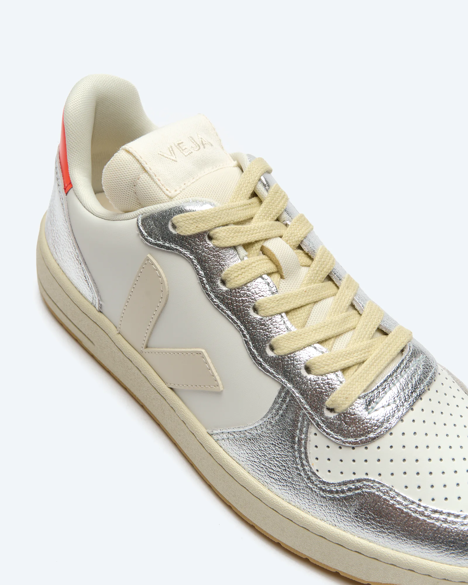 Veja Woman V-10 Prime Leather Sneaker White/Pierre/Silver