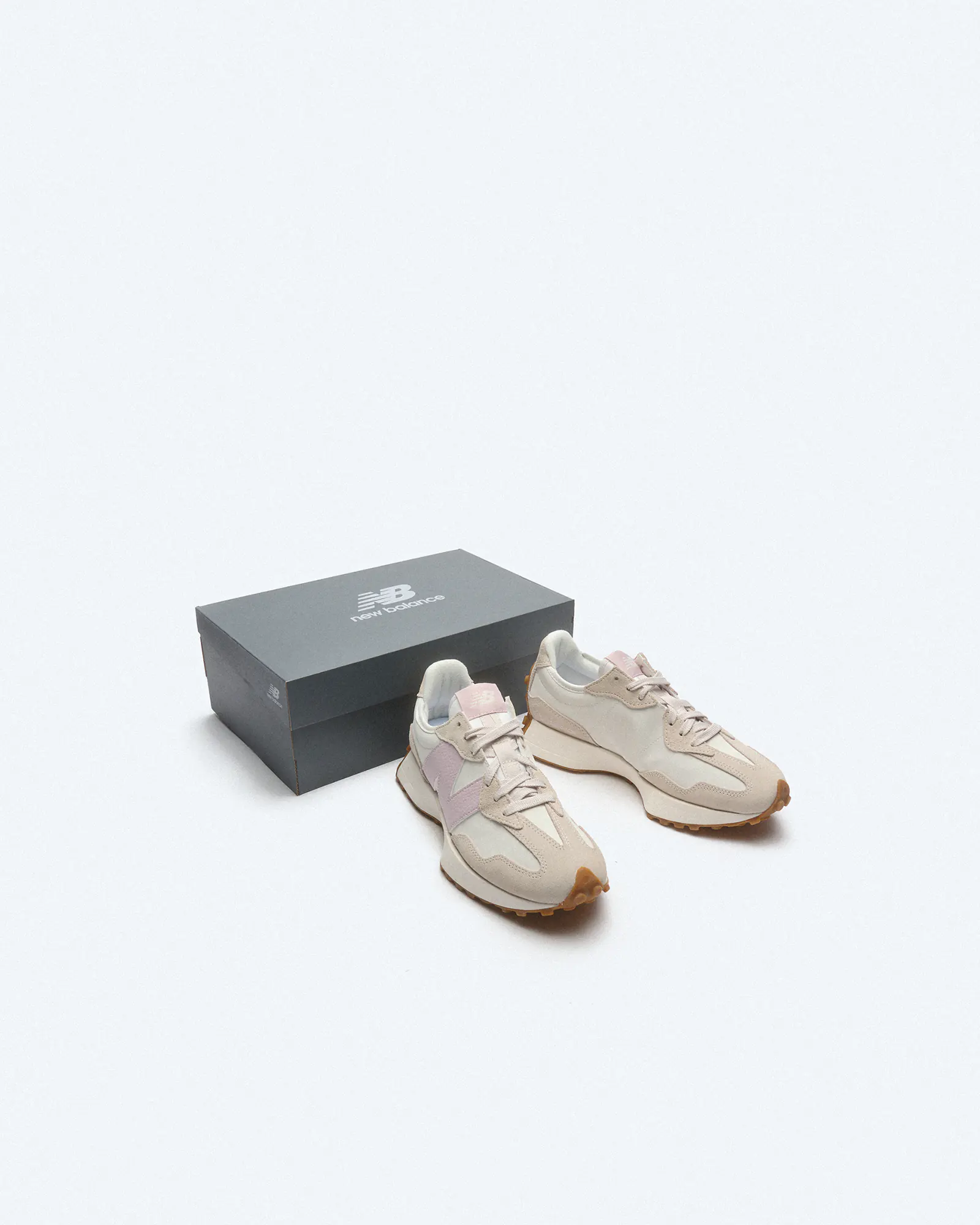 New Balance WS327 Sneaker Moonbeam/December Sky New Balance WS327 Sneaker Moonbeam/December Sky