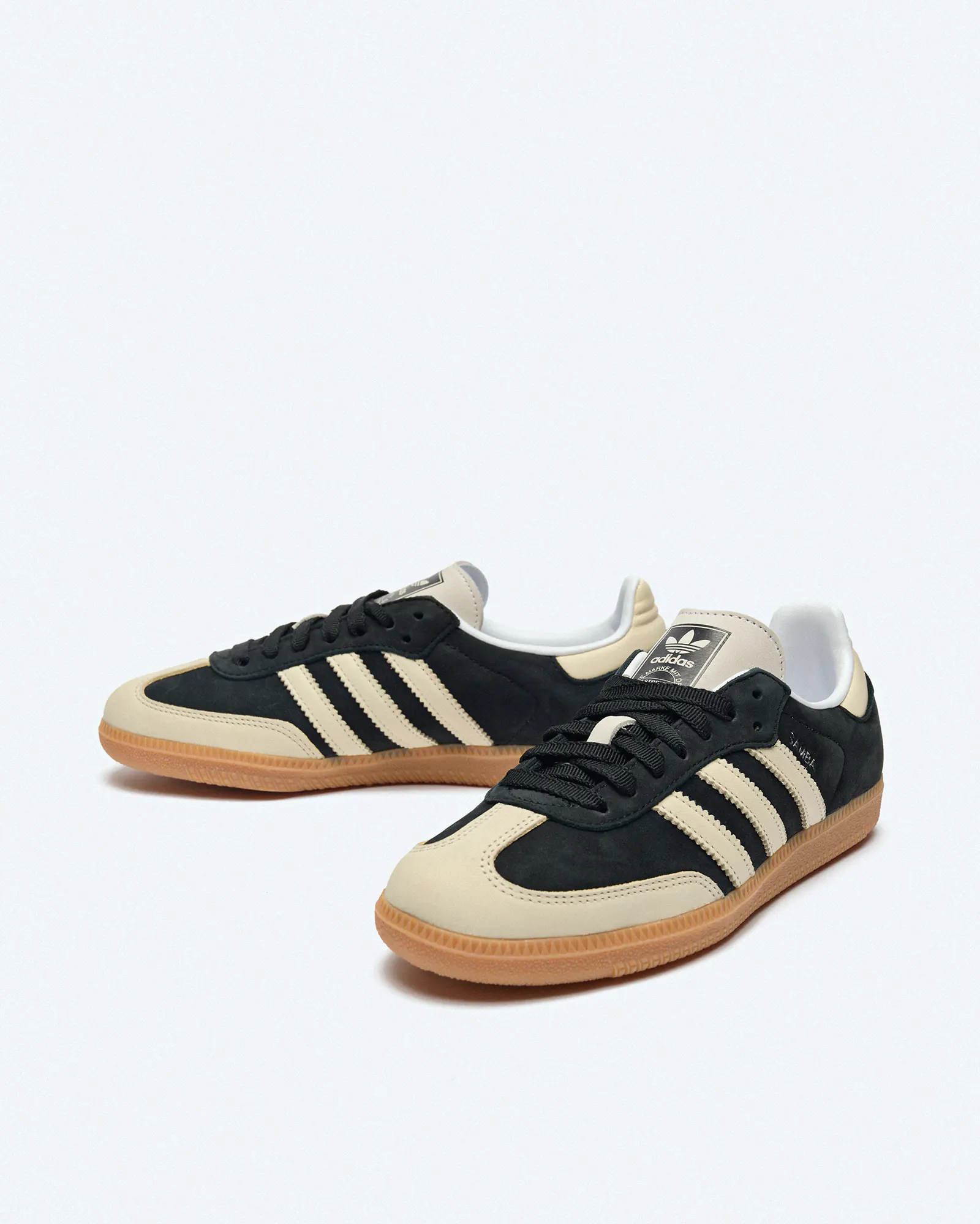 adidas Originals Samba OG Sneaker Black/Wonder White/Silver Metallic adidas Originals Samba OG Sneaker Black/Wonder White/Silver Metallic