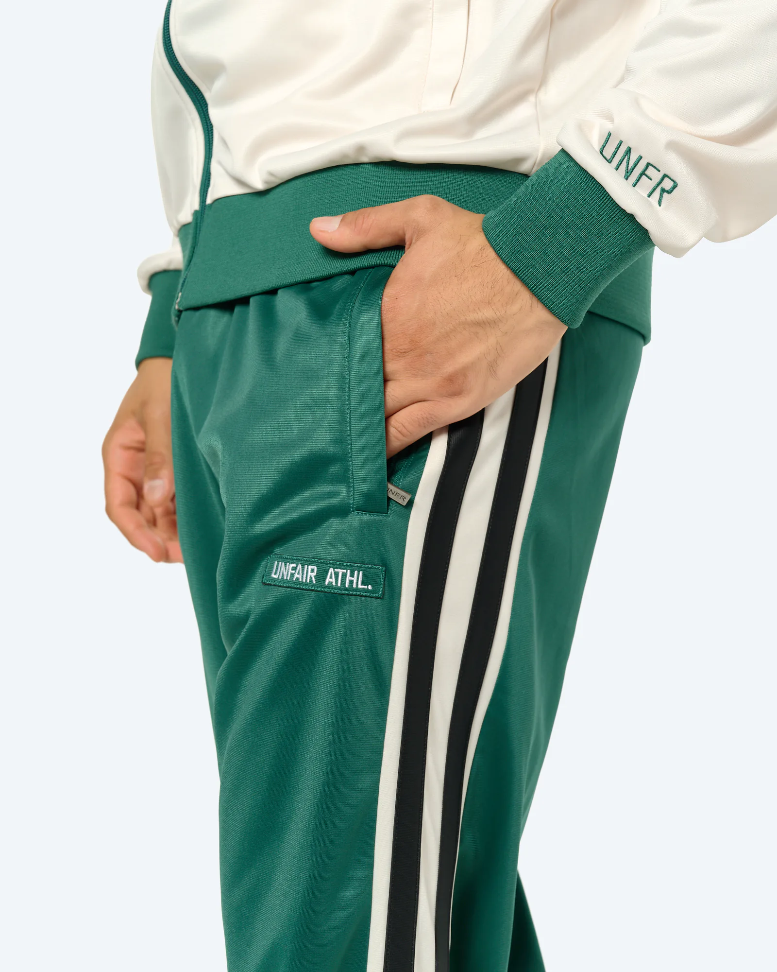 DMWU Trackpants Evolution Shamrock Green