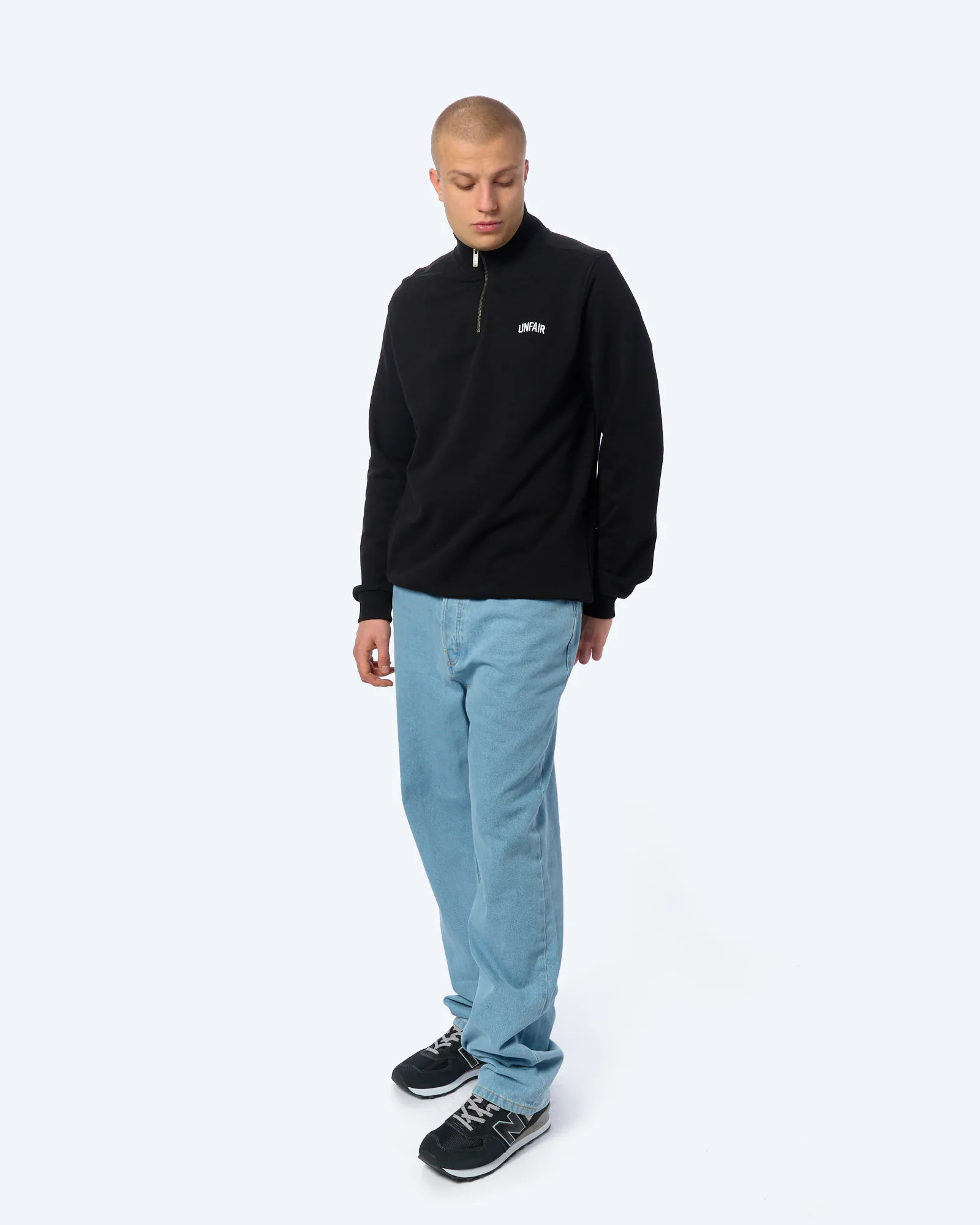 Unfair Athletics Curved Halfzip Sweatshirt Black