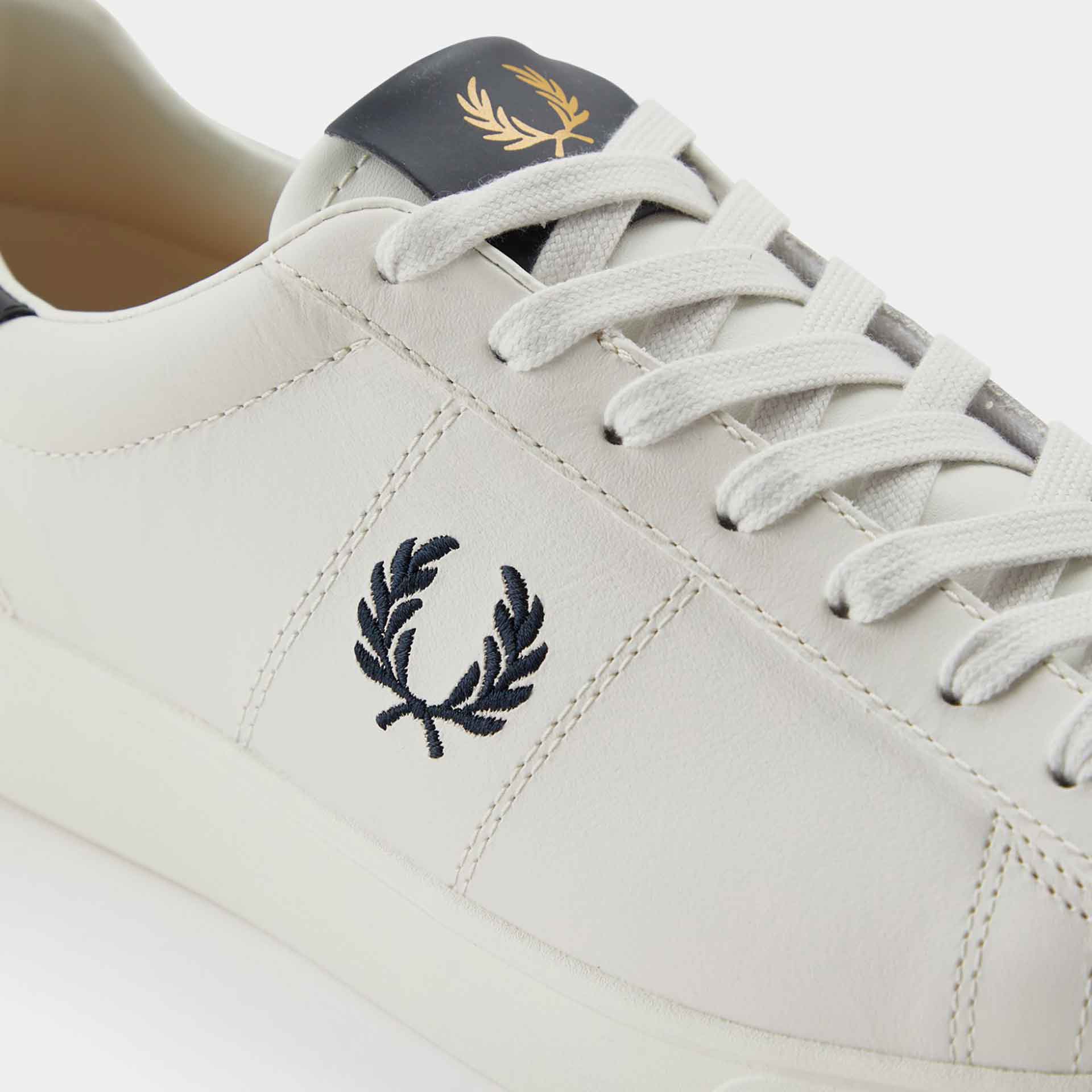 Fred Perry Spencer Leather Sneaker Porcelain