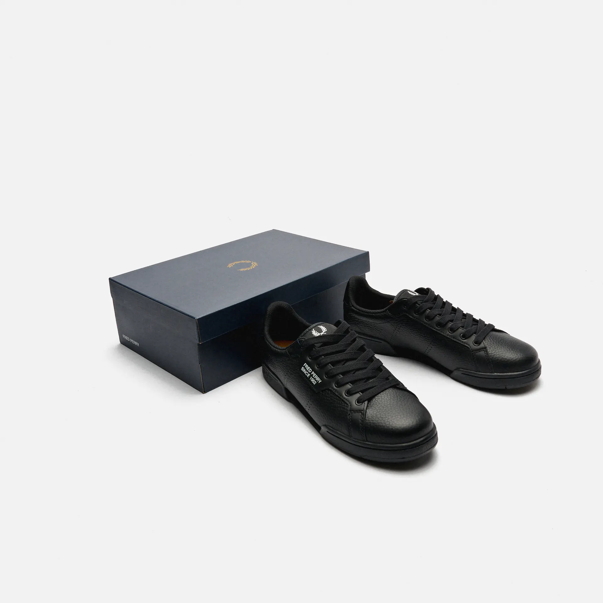 Fred Perry B722 Textured Leather Sneakers Black