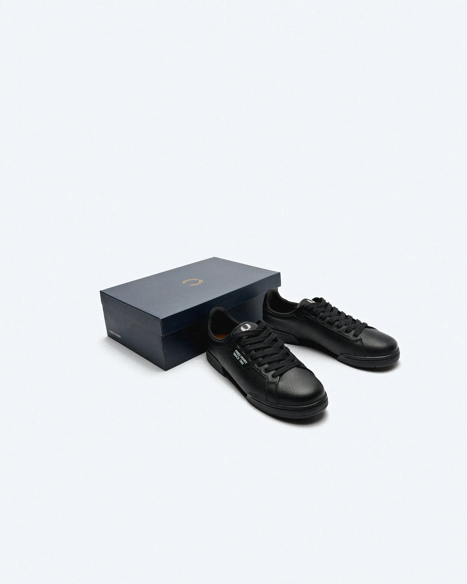 Fred Perry B722 Textured Leather Sneakers Black Fred Perry B722 Textured Leather Sneakers Black