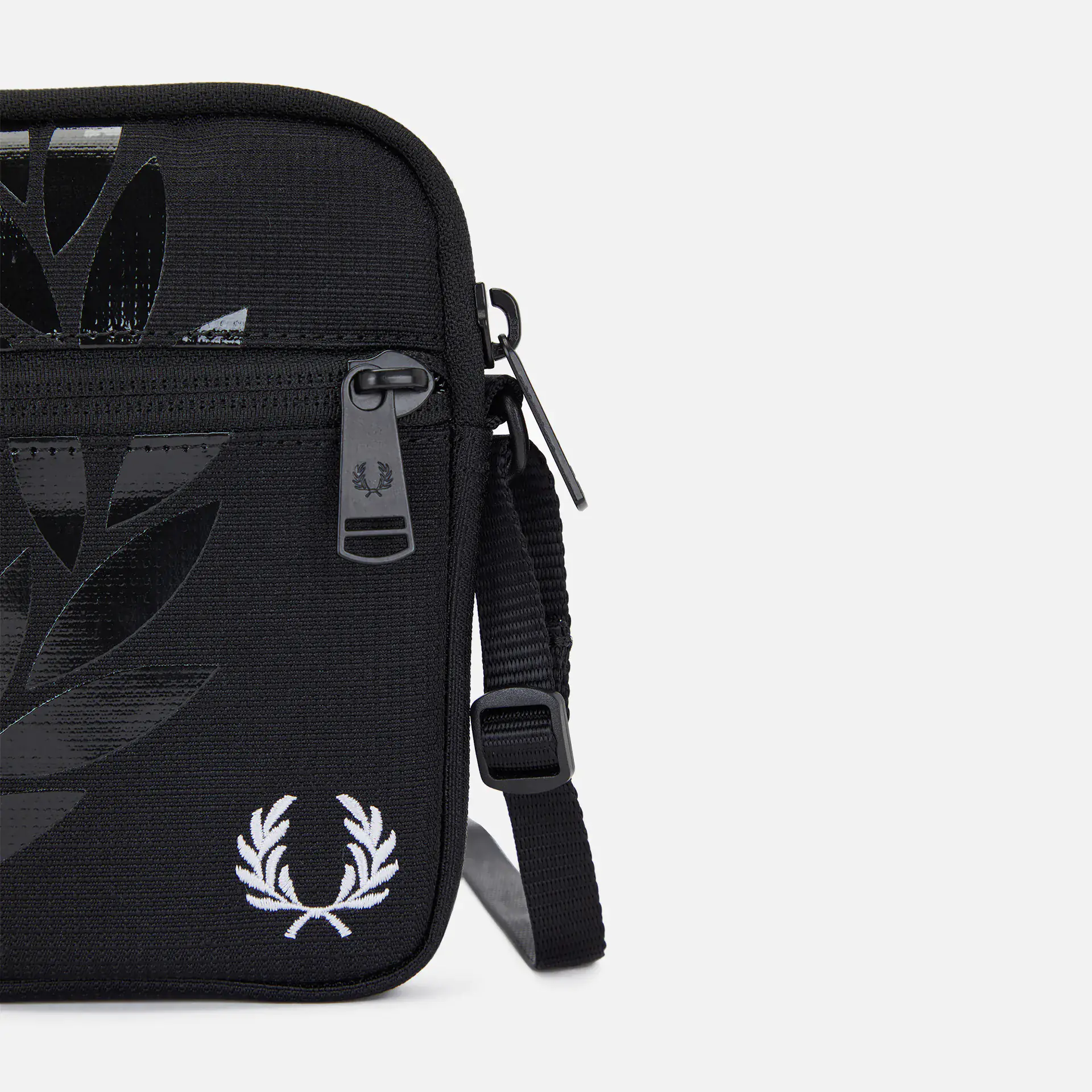 Fred Perry Printed Laurel Wreath Ripstop Side Bag Black