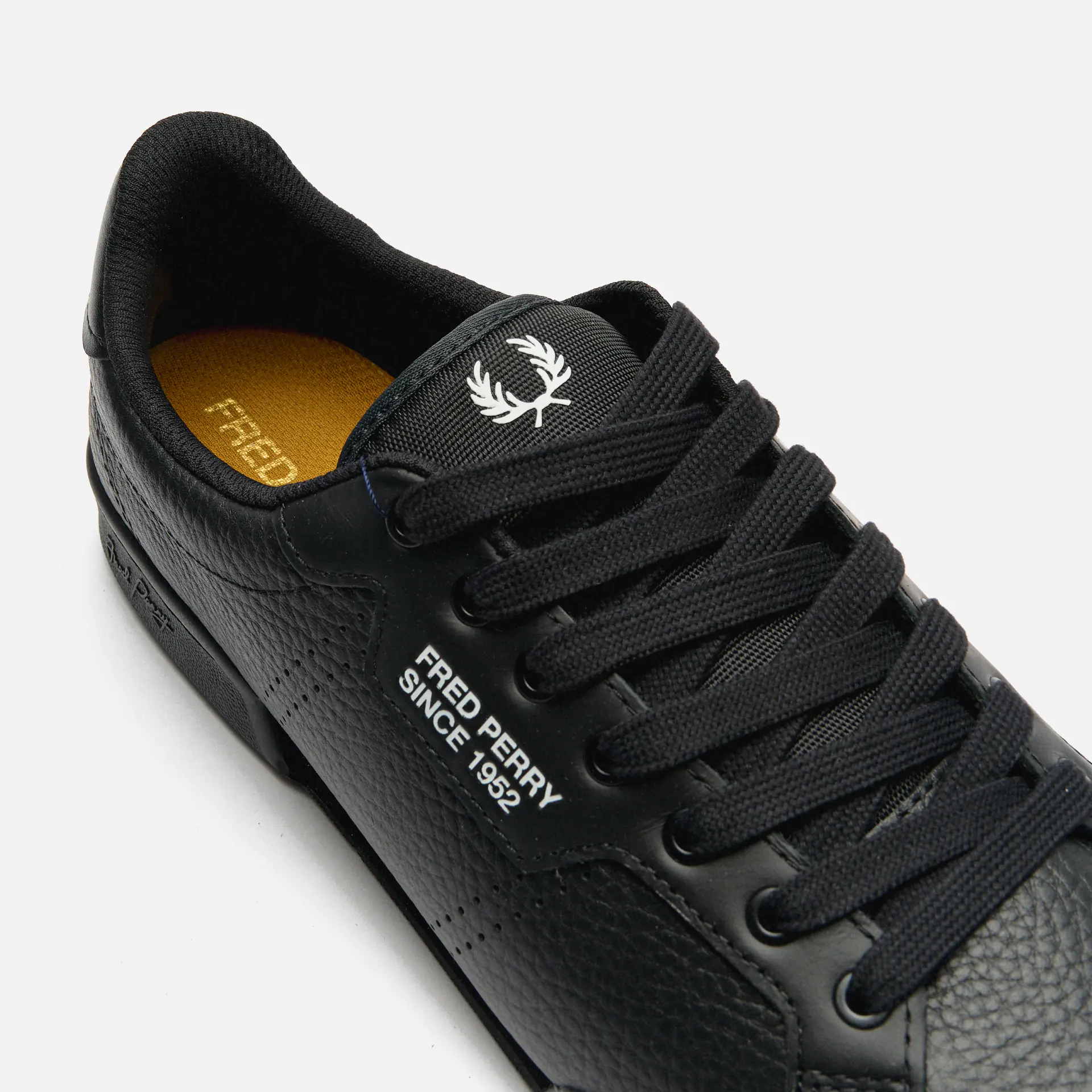 Fred Perry B722 Textured Leather Sneakers Black