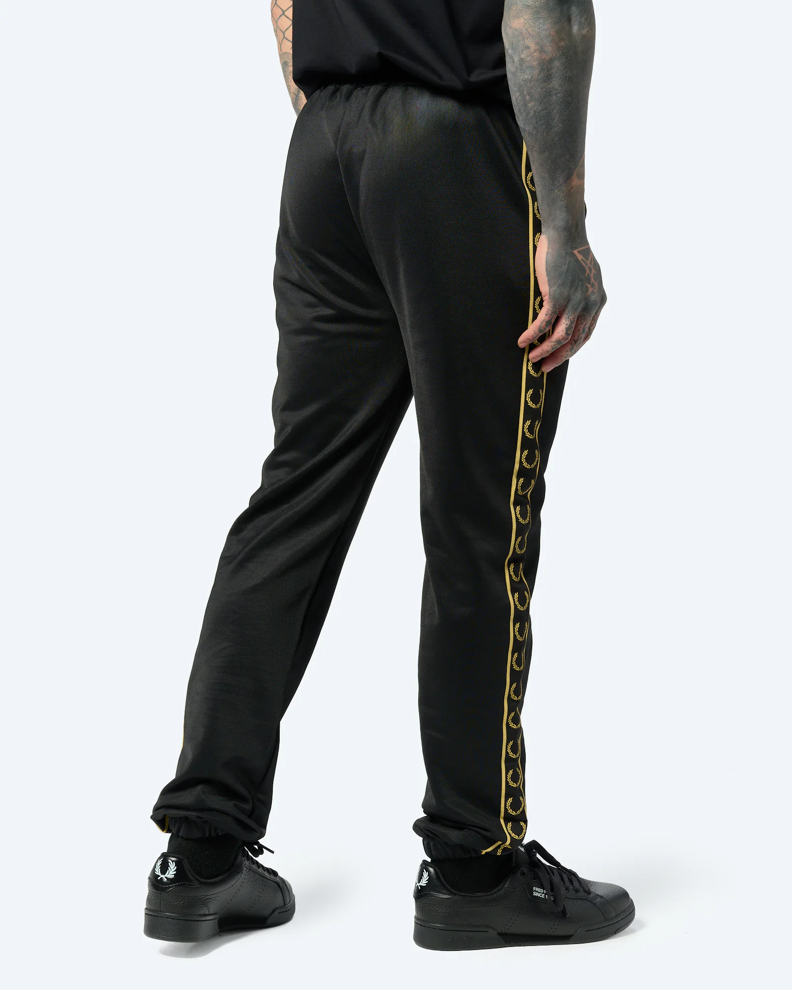 Fred Perry Seasonal Taped Track Pant Black/Champagne