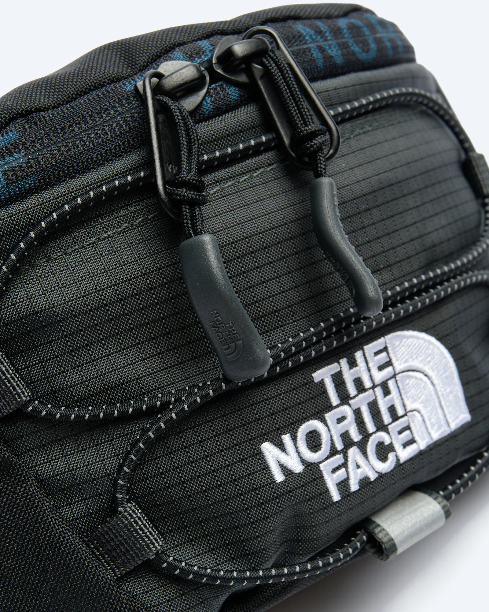 The North Face Jester Lumbar Asphalt Grey/TN
