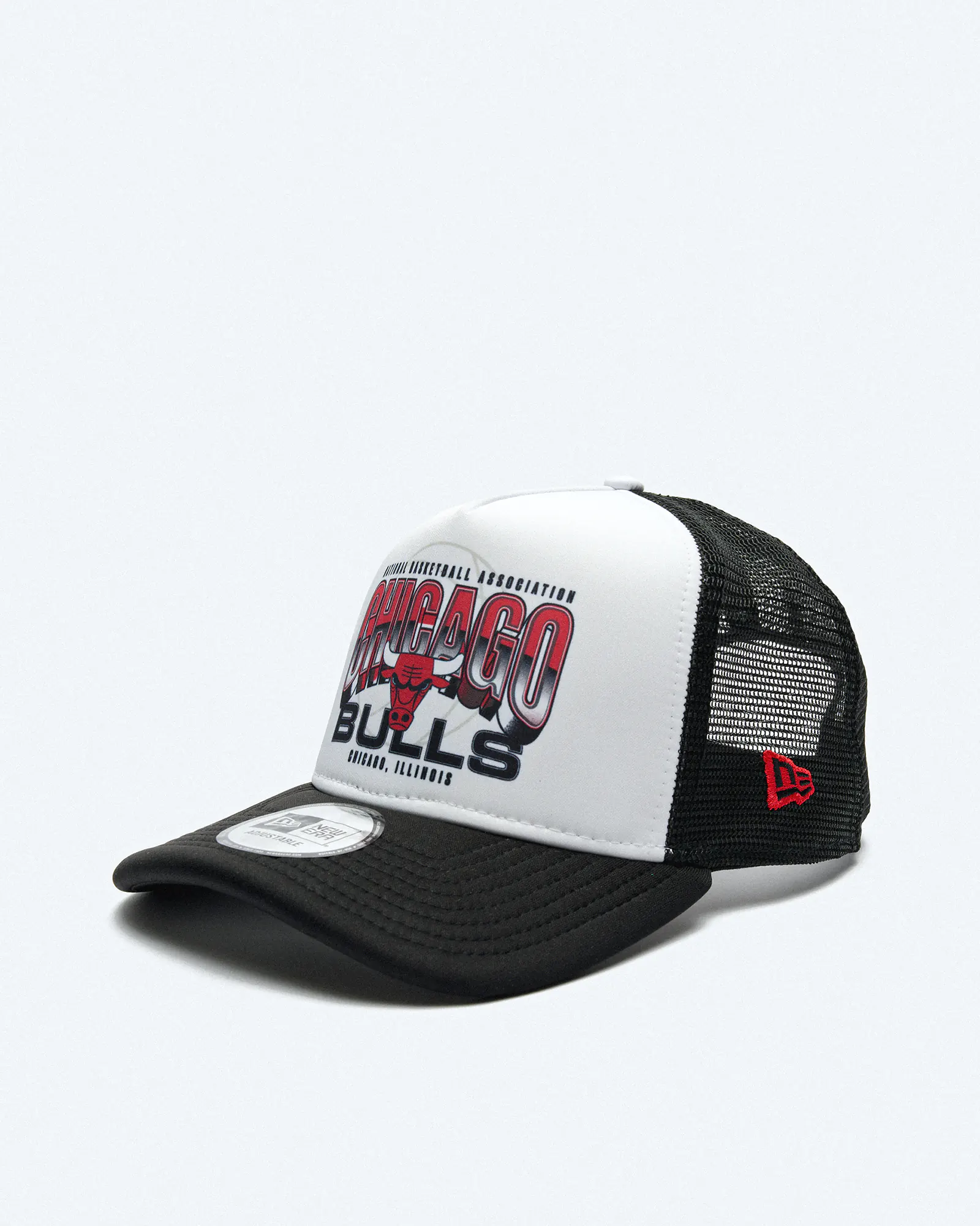 New Era NBA Team Chicago Bulls Colour Trucker Cap Black  New Era NBA Team Chicago Bulls Colour Trucker Cap Black