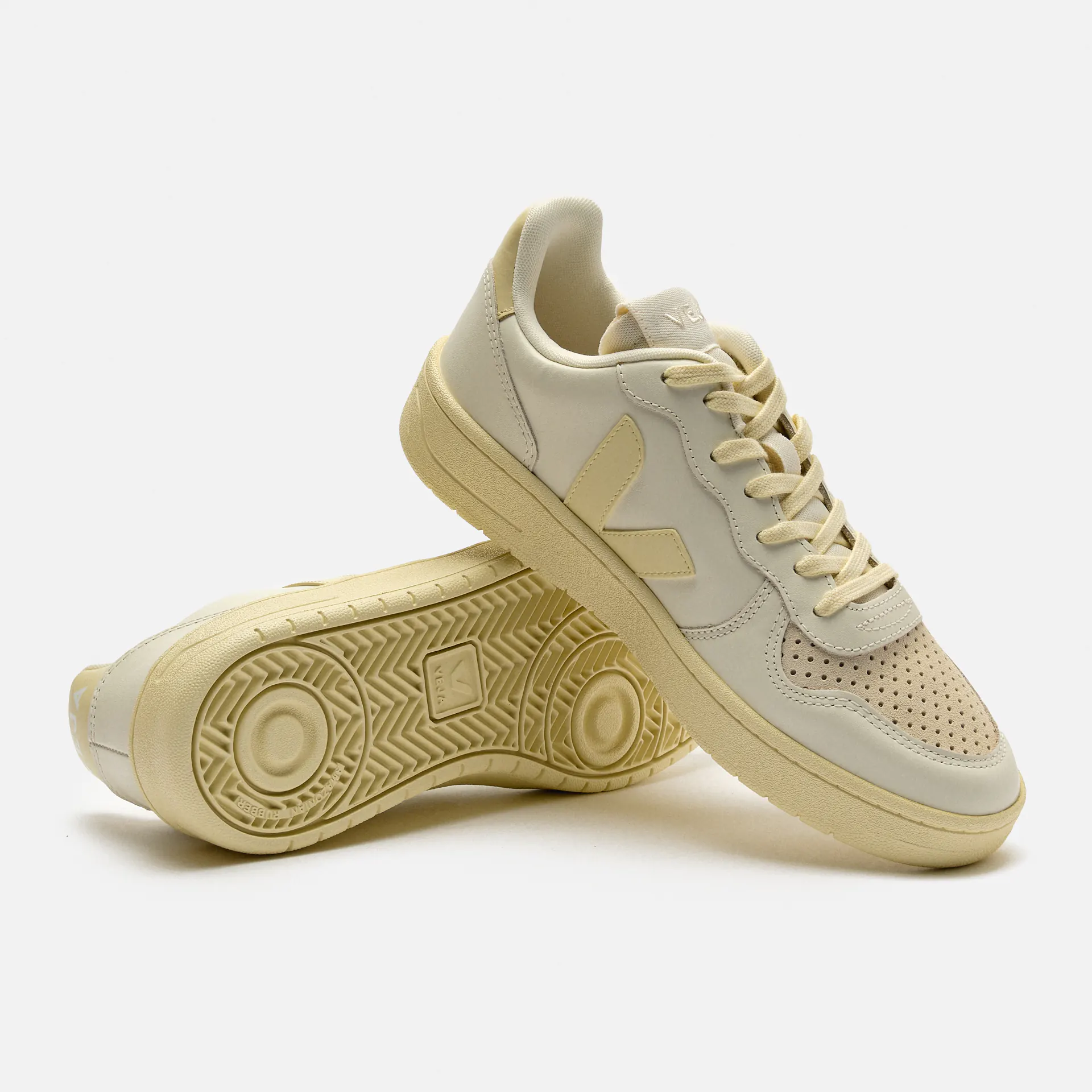 Veja V-10 Women Leather Sneaker Pure Calcaire