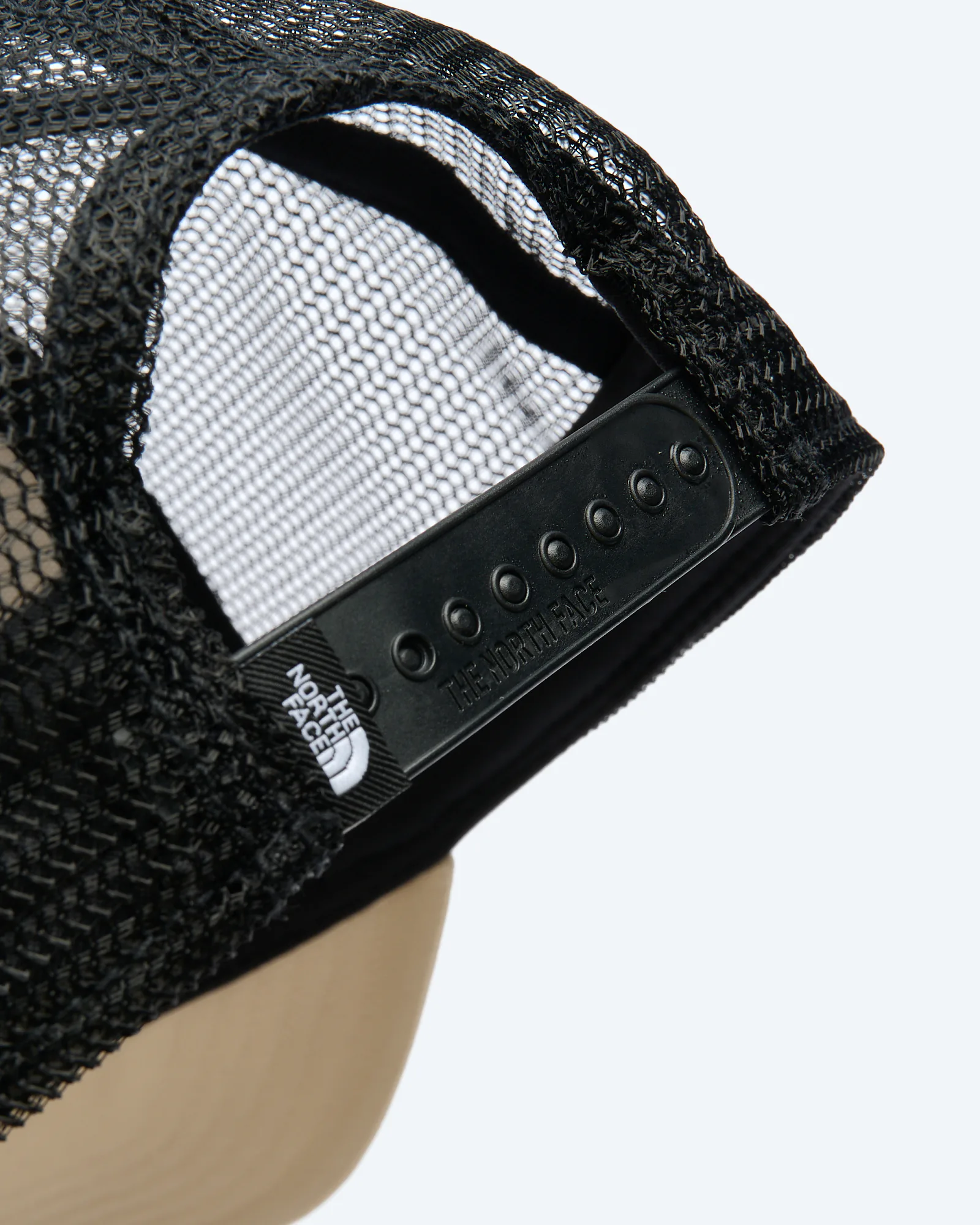 The North Face Mudder Trucker Cap Gravel