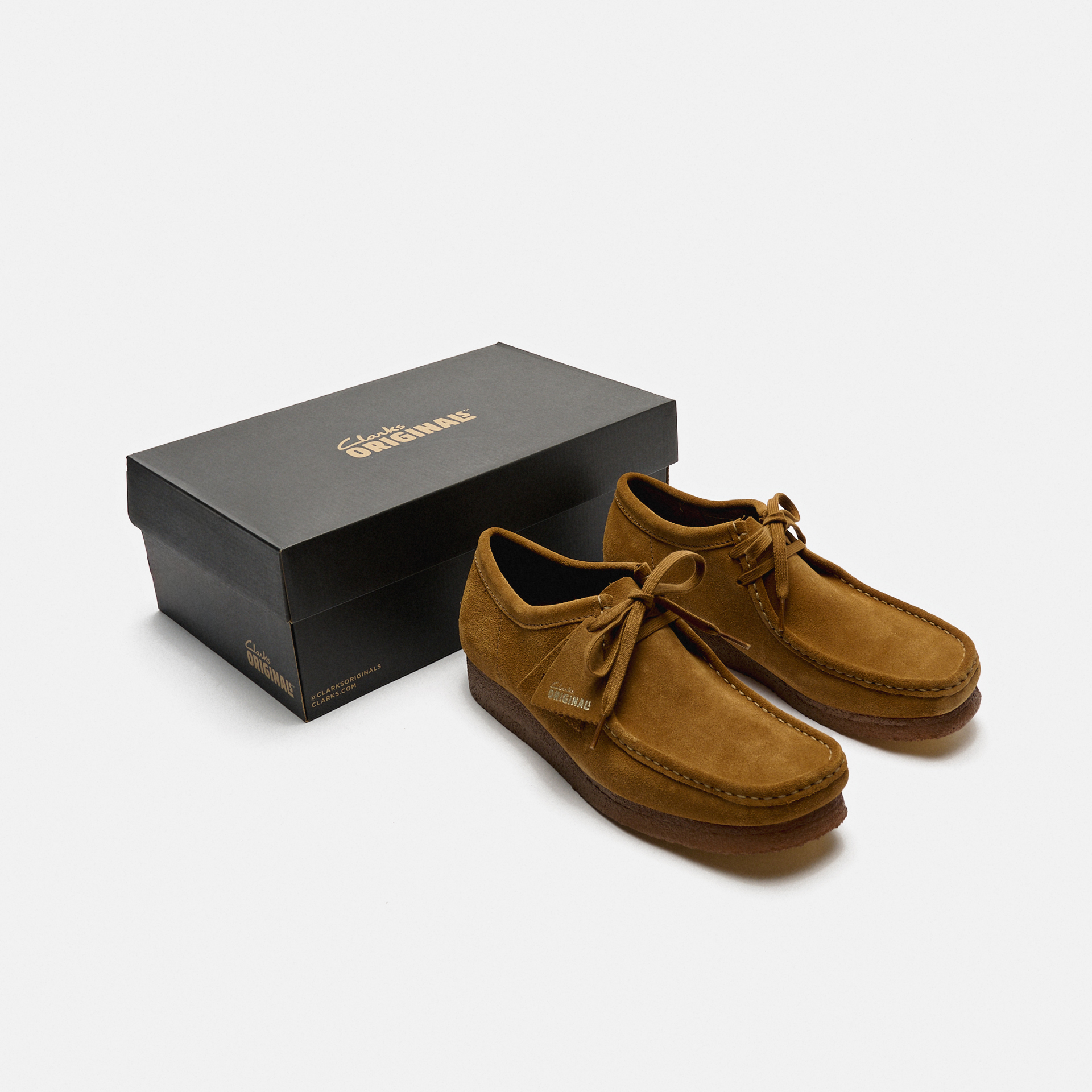 Clarks Men's Wallabee Suede Shoes Cola