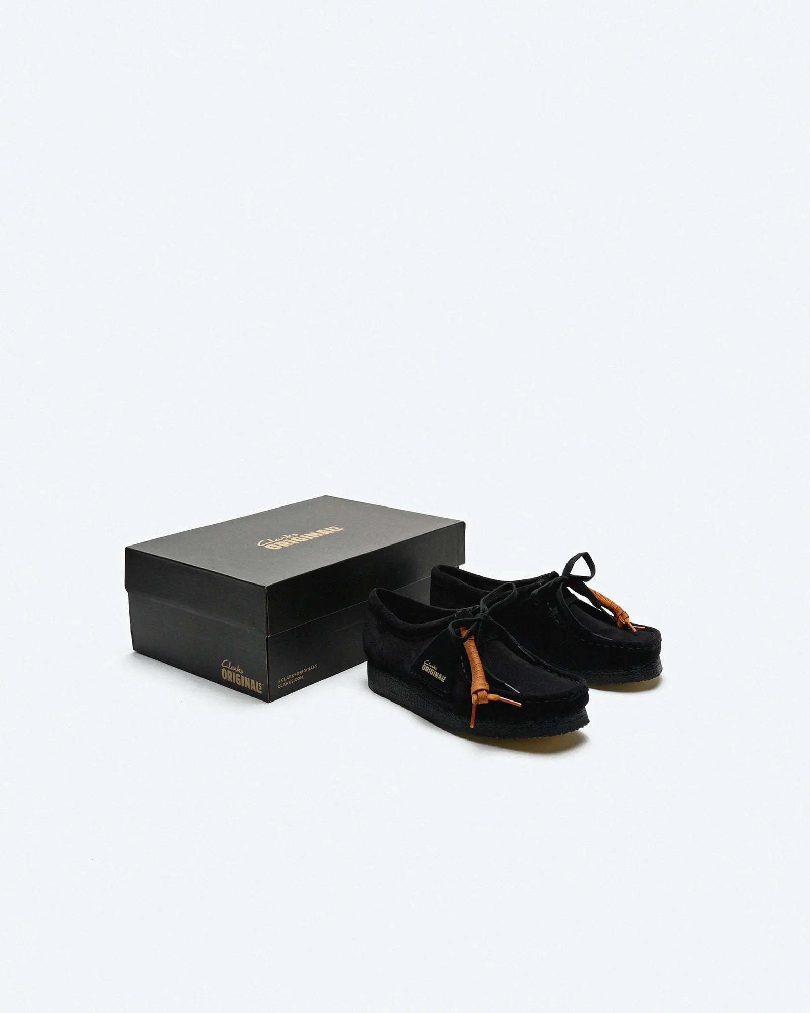 Clarks Women's Wallabee Suede Shoes Black