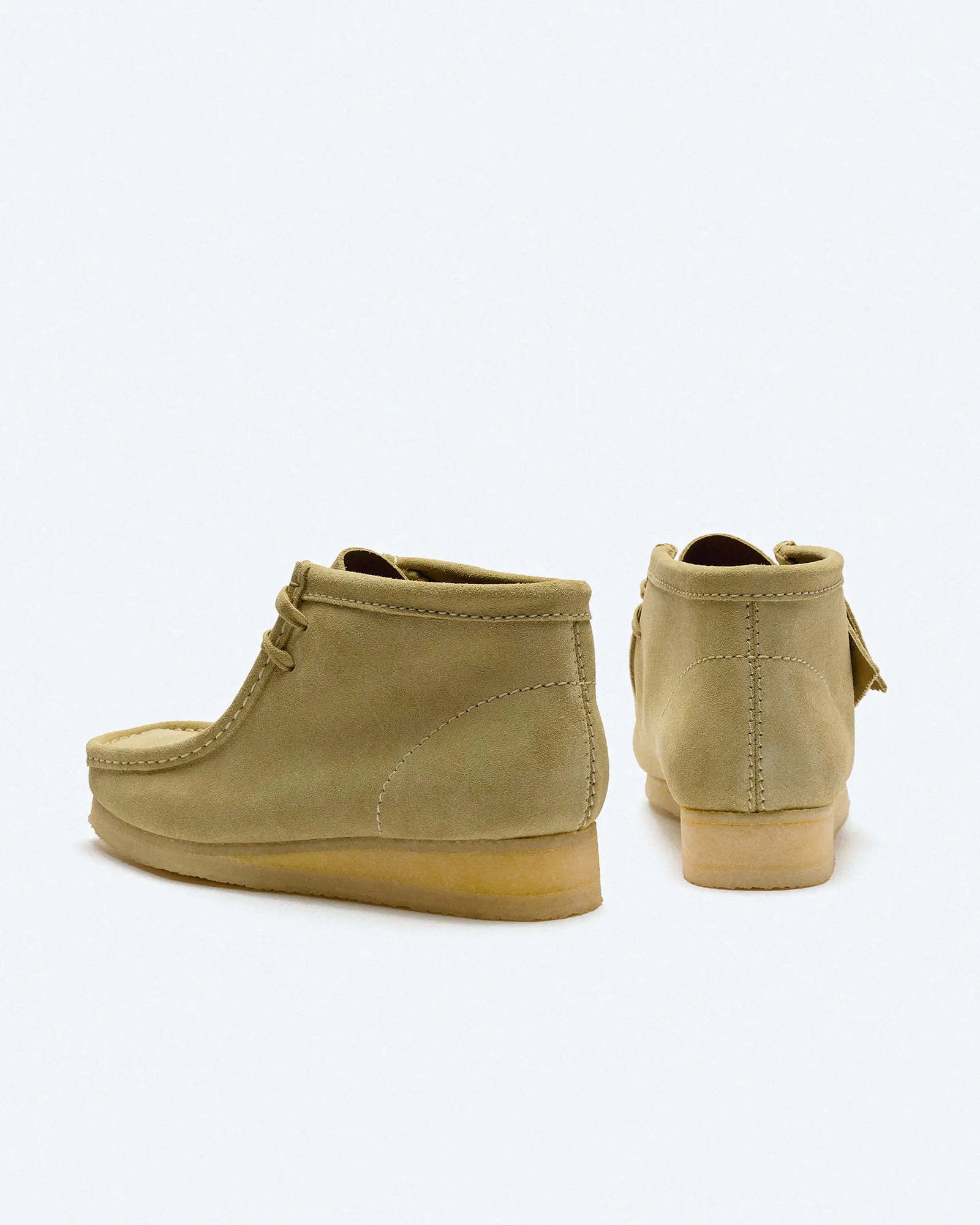 Clarks Men's Wallabee Suede Boots Maple