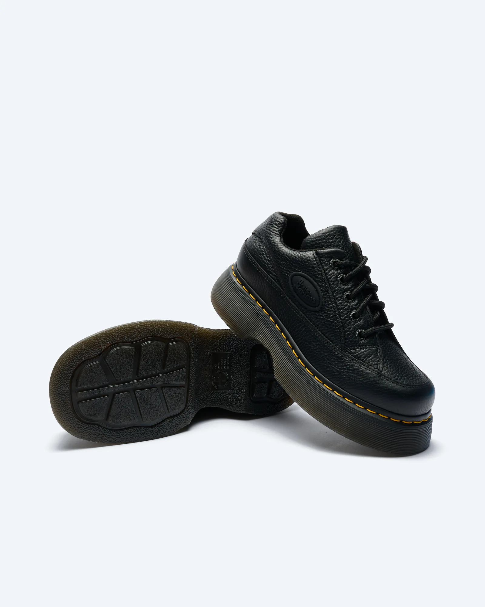 Dr. Martens Buzz 5i Shoes Black Milled Nappa