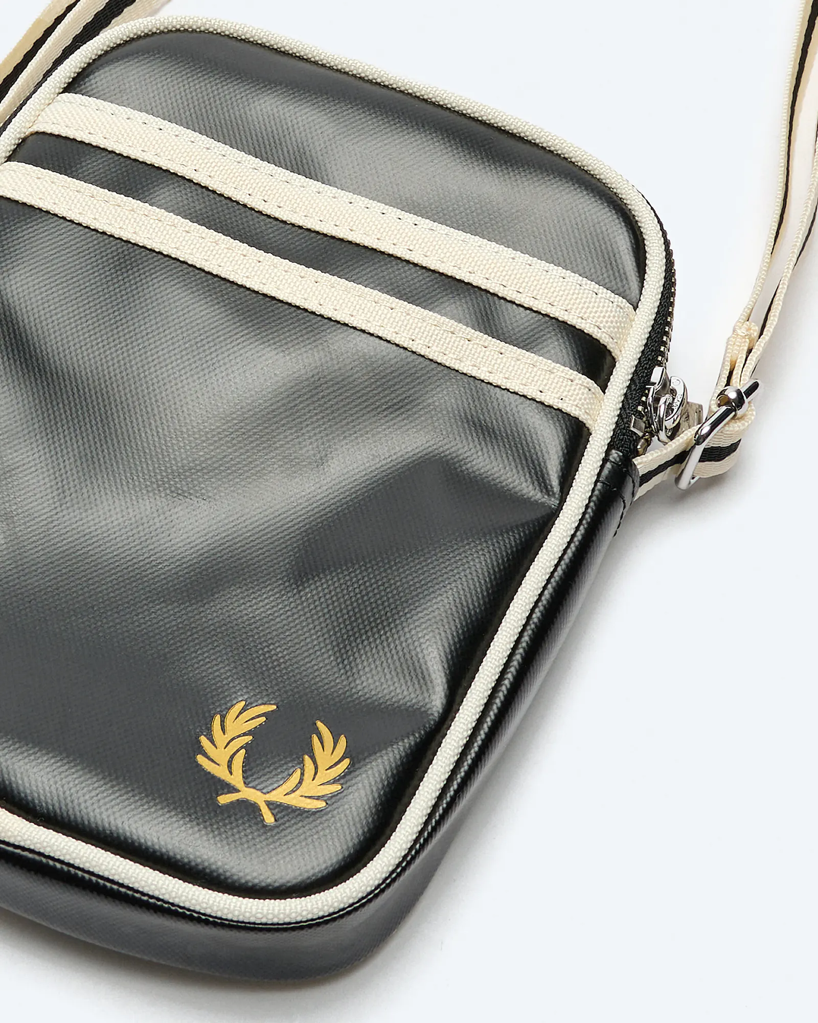 Fred Perry Classic Small Side Bag Black/Ecru