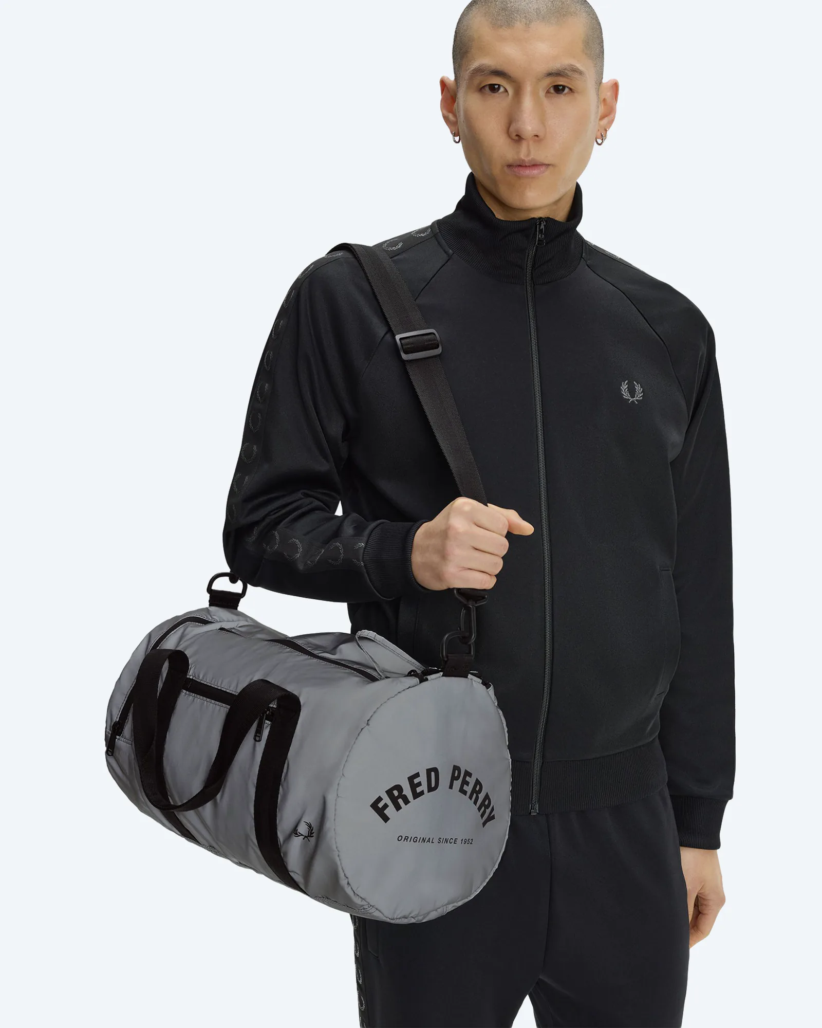 Reflective Barrel Bag Mid Grey