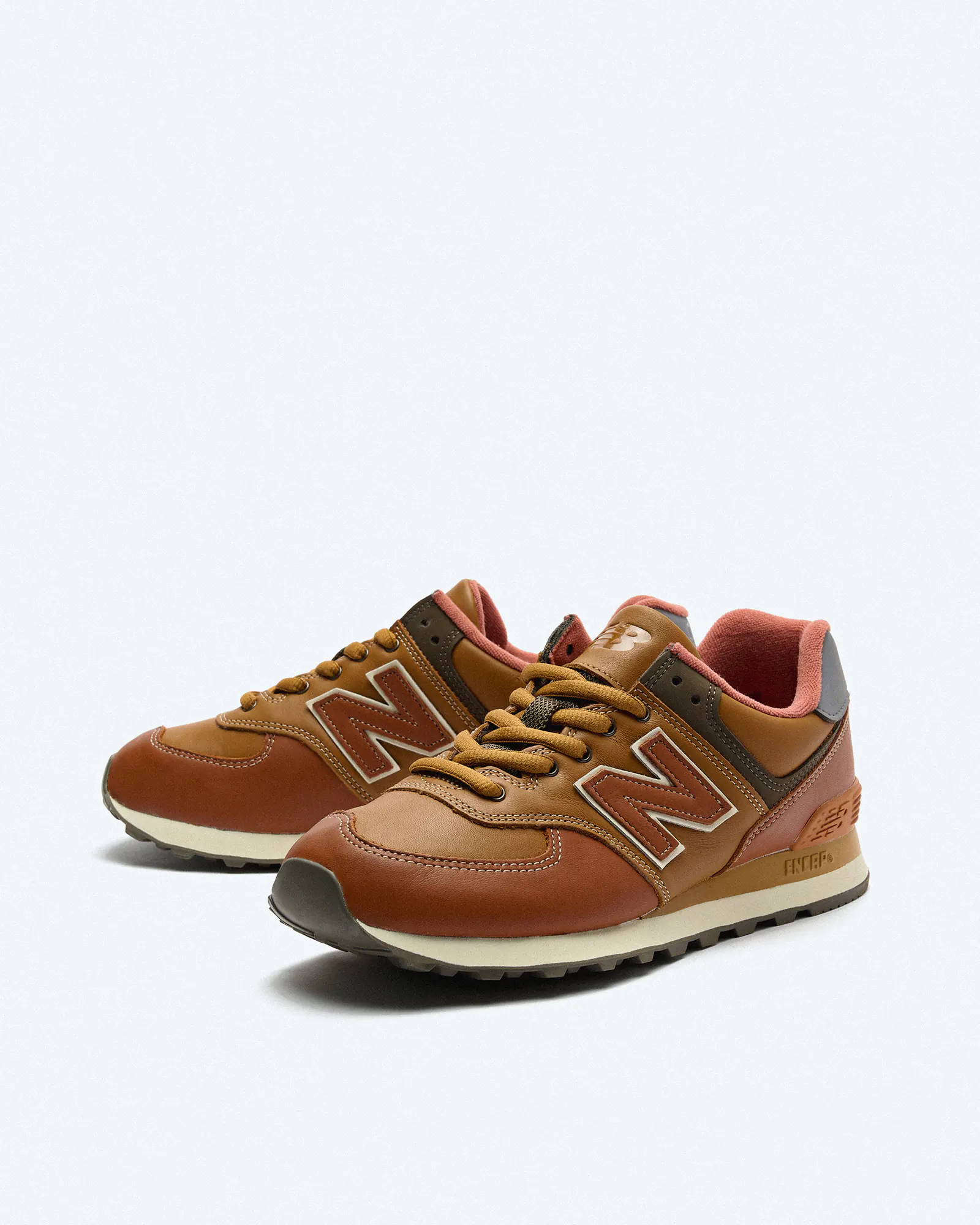 New Balance ML574 OMA Sneaker Workwear/Jupiter New Balance ML574 OMA Sneaker Workwear/Jupiter